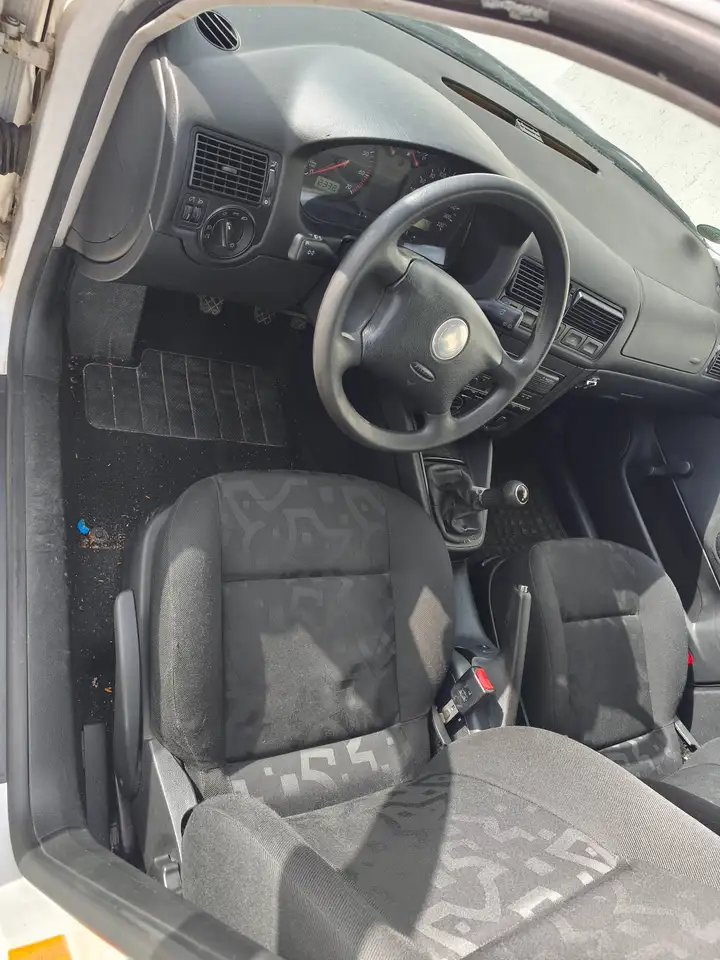 Volkswagen Golf 1.4, foto 9