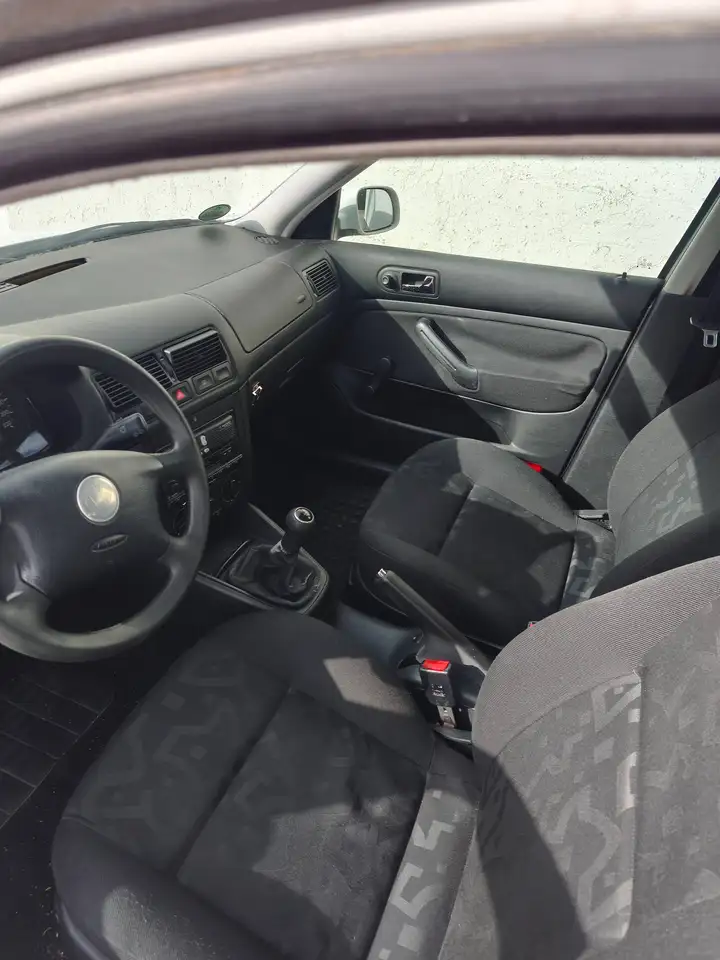 Volkswagen Golf 1.4, foto 11