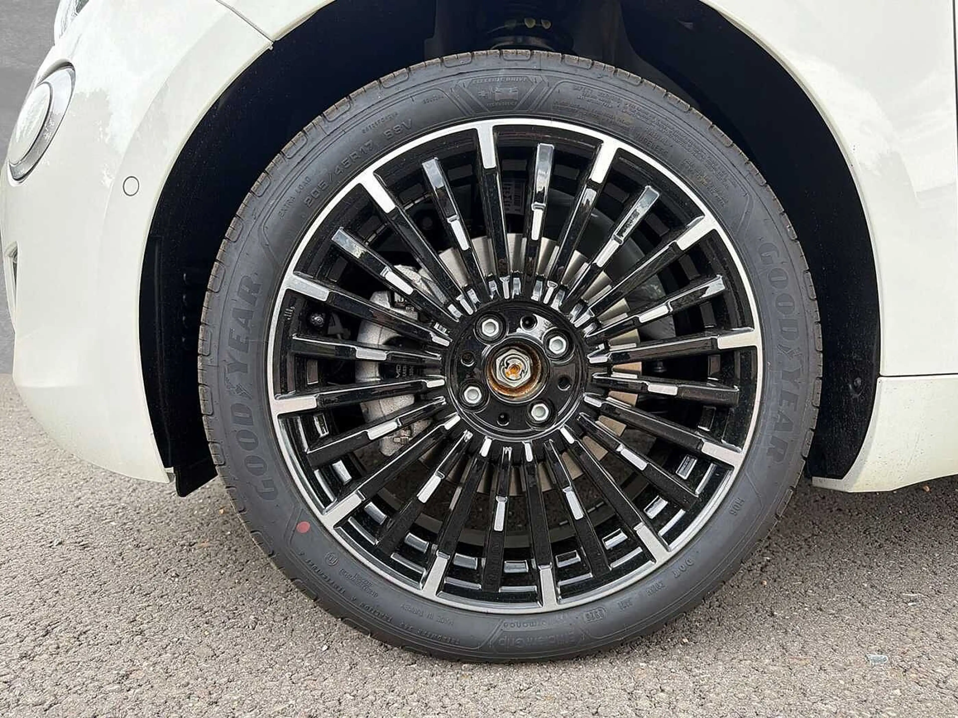 Fiat 500e Icon 42kWh — photo 9