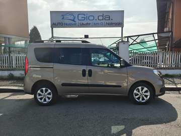 FIAT DOBLO' 1.6 MJT 120CV 7 POSTI KM 105000- 2017