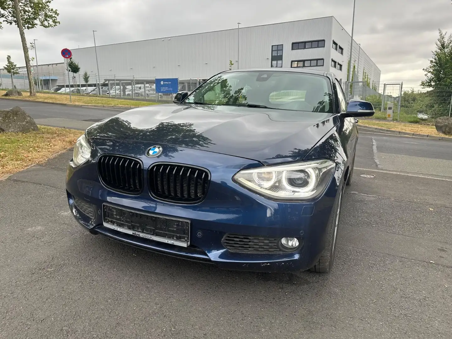 BMW 118 118i Azul - 1