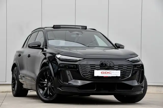 Audi Q6 e-tron Q6 e-Tron 100 kWh Quattro S line l Pano l HUD l Luchtvering