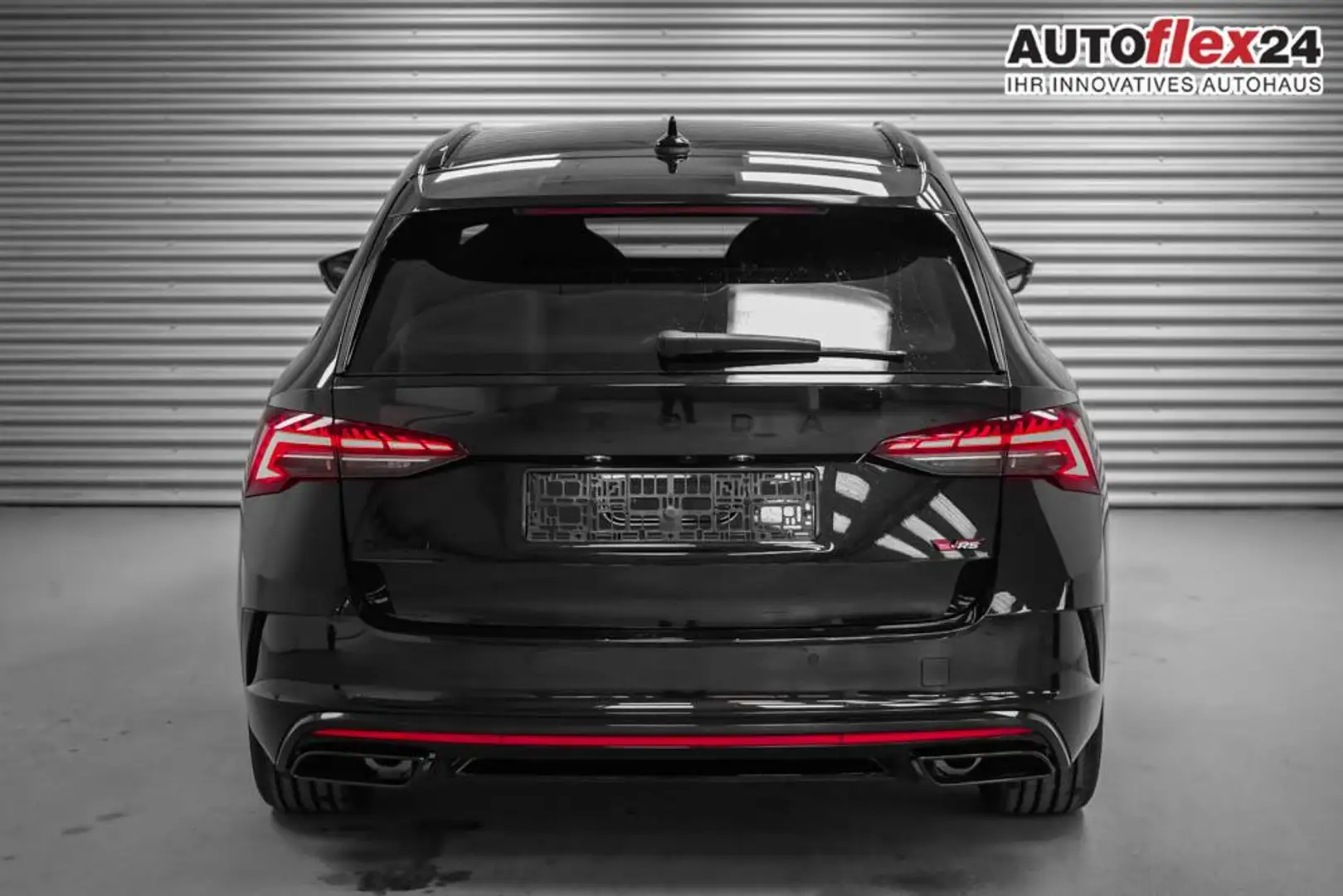Skoda Octavia Combi Kombi 2,0 TSI DSG RS - LAGER 195 kW (265 ... Schwarz - 2