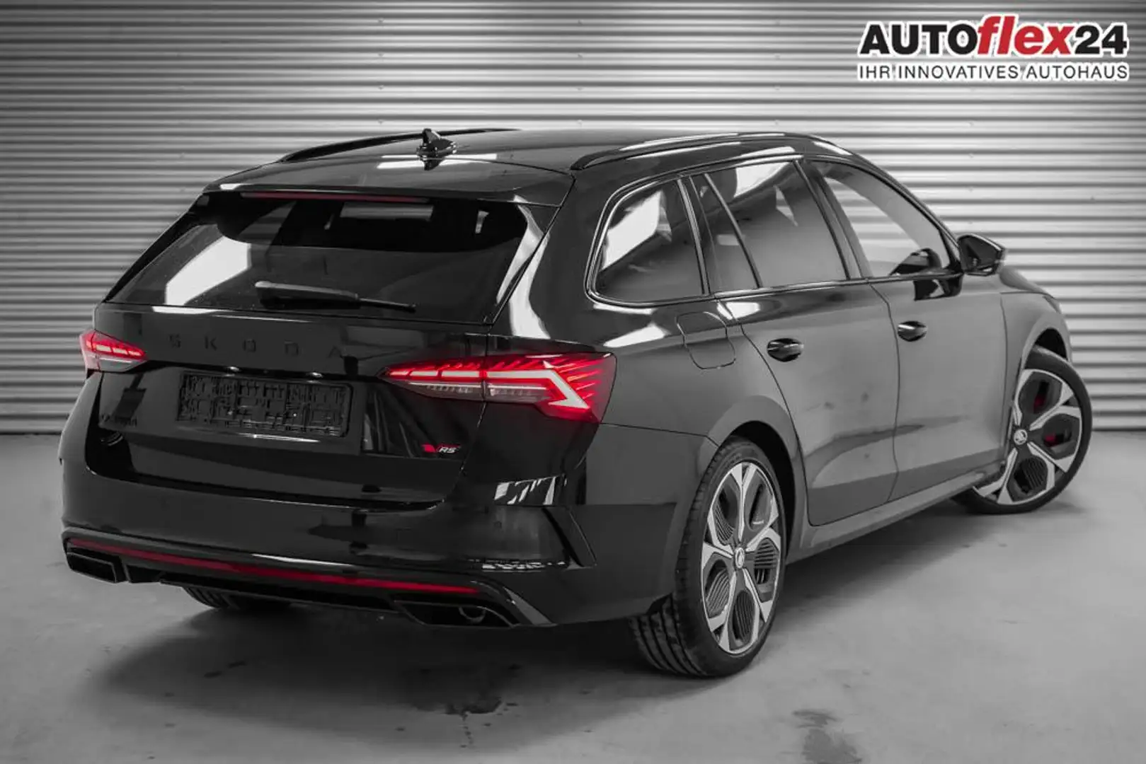 Skoda Octavia Combi Kombi 2,0 TSI DSG RS - LAGER 195 kW (265 ... Schwarz - 1