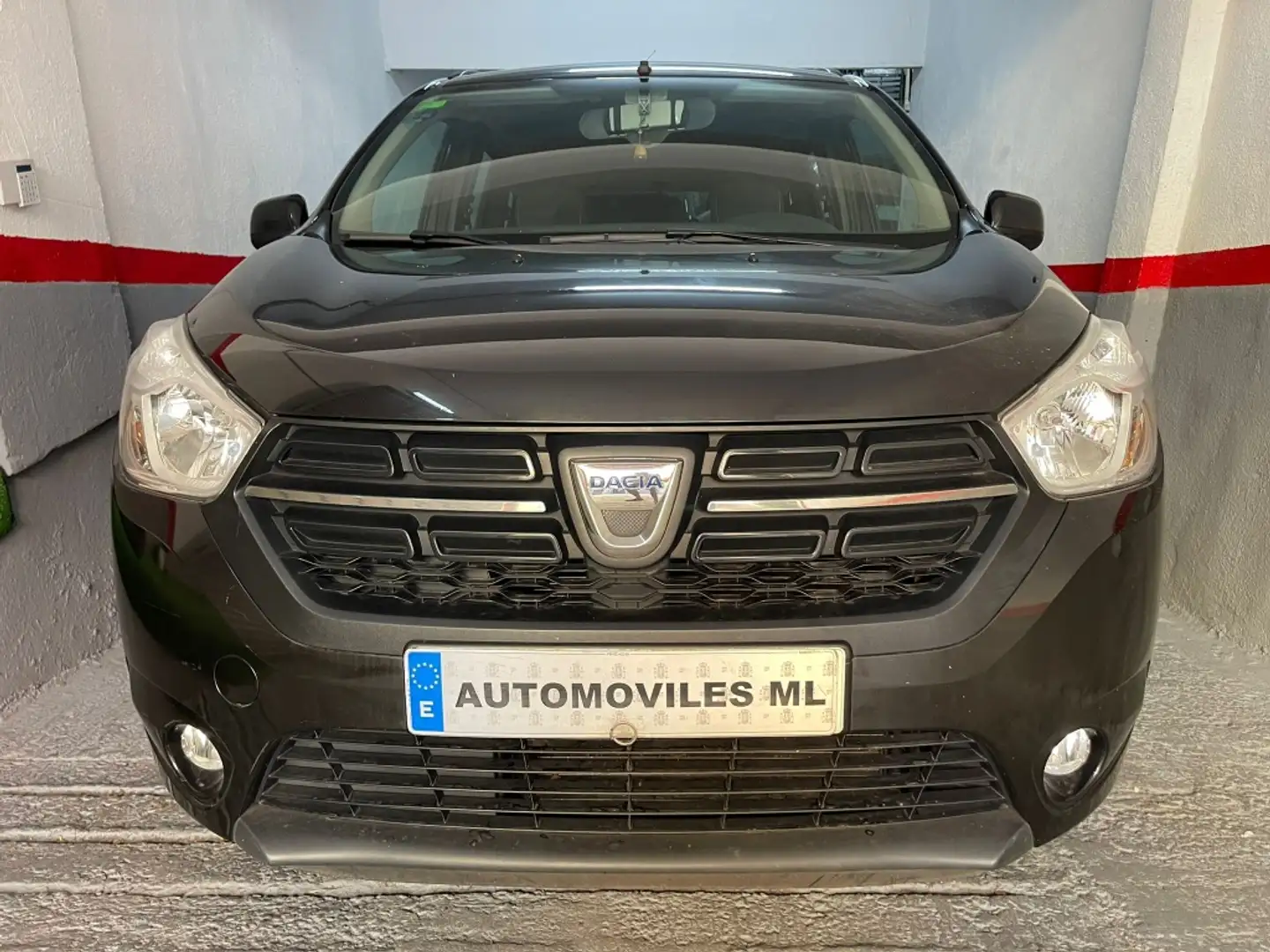 Dacia Lodgy 1.6 GLP Serie Limitada 5pl. 75kW Noir - 2