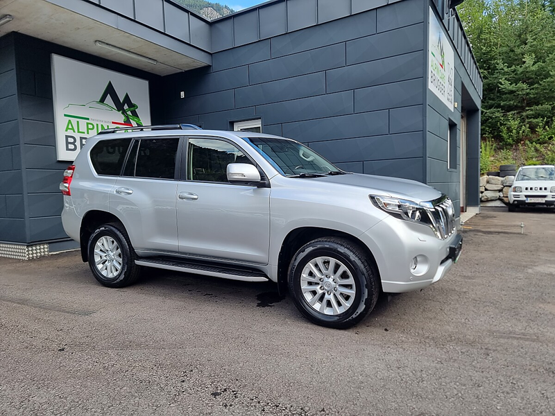Toyota Land Cruiser Landcruiser 300 3,0 D-4D 4WD President Aut.  Pa... — photo 2