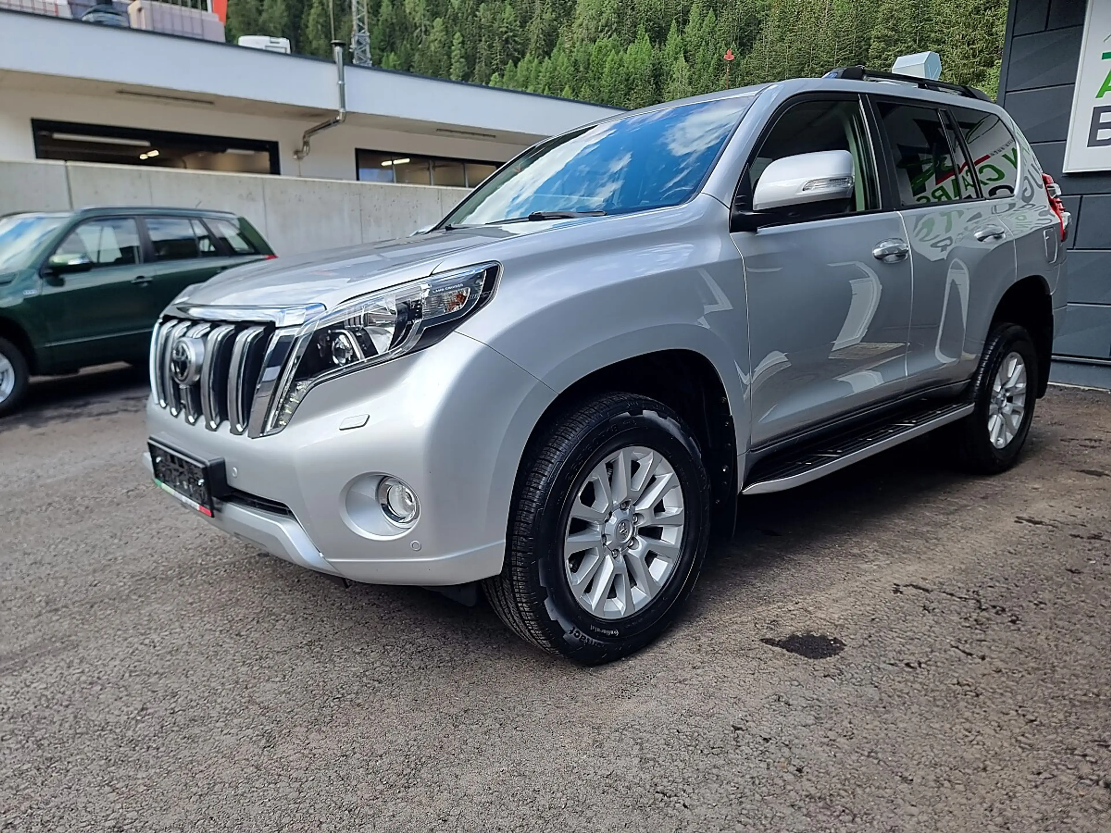 Toyota Land Cruiser Landcruiser 300 3,0 D-4D 4WD President Aut.  Pa... — photo 10