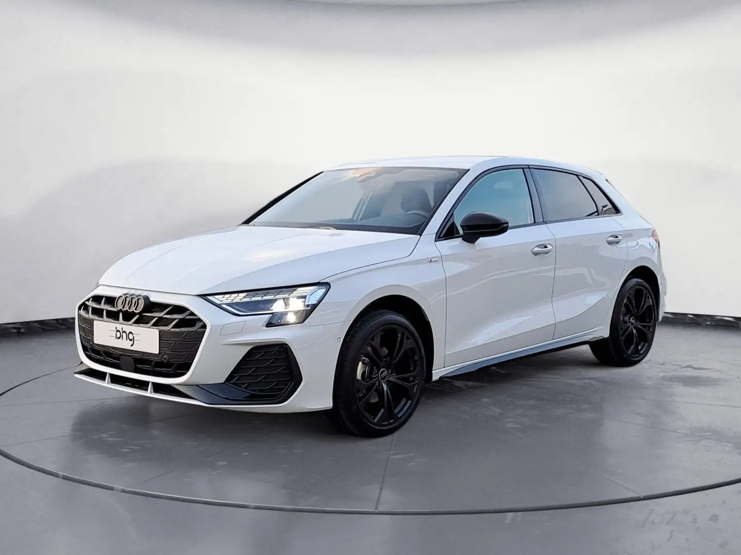 Audi A3 S line 35 TFSI S tronic Weiß - 2