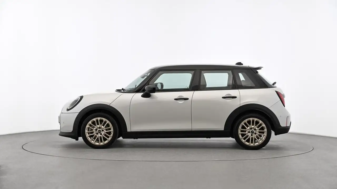 MINI Cooper Favoured Trim, миниатюра 2