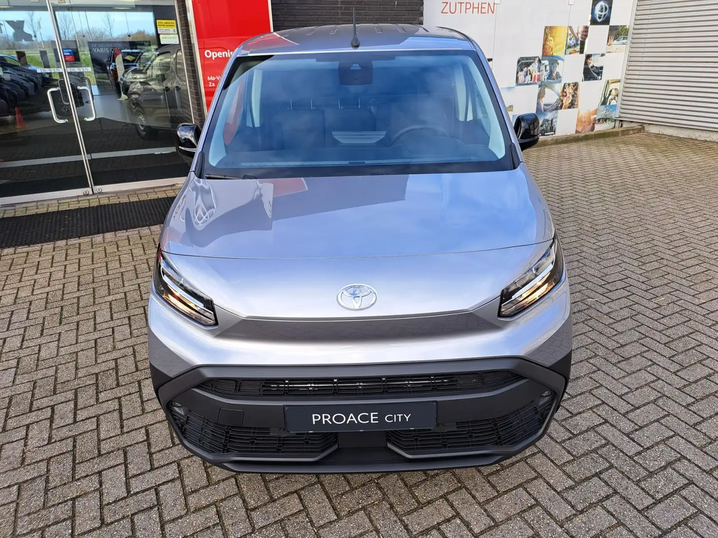 Toyota Proace City CHALLENGER 50KWH ELECTRIC NIEUW DIRECT LEVERBAAR A Zilver - 2