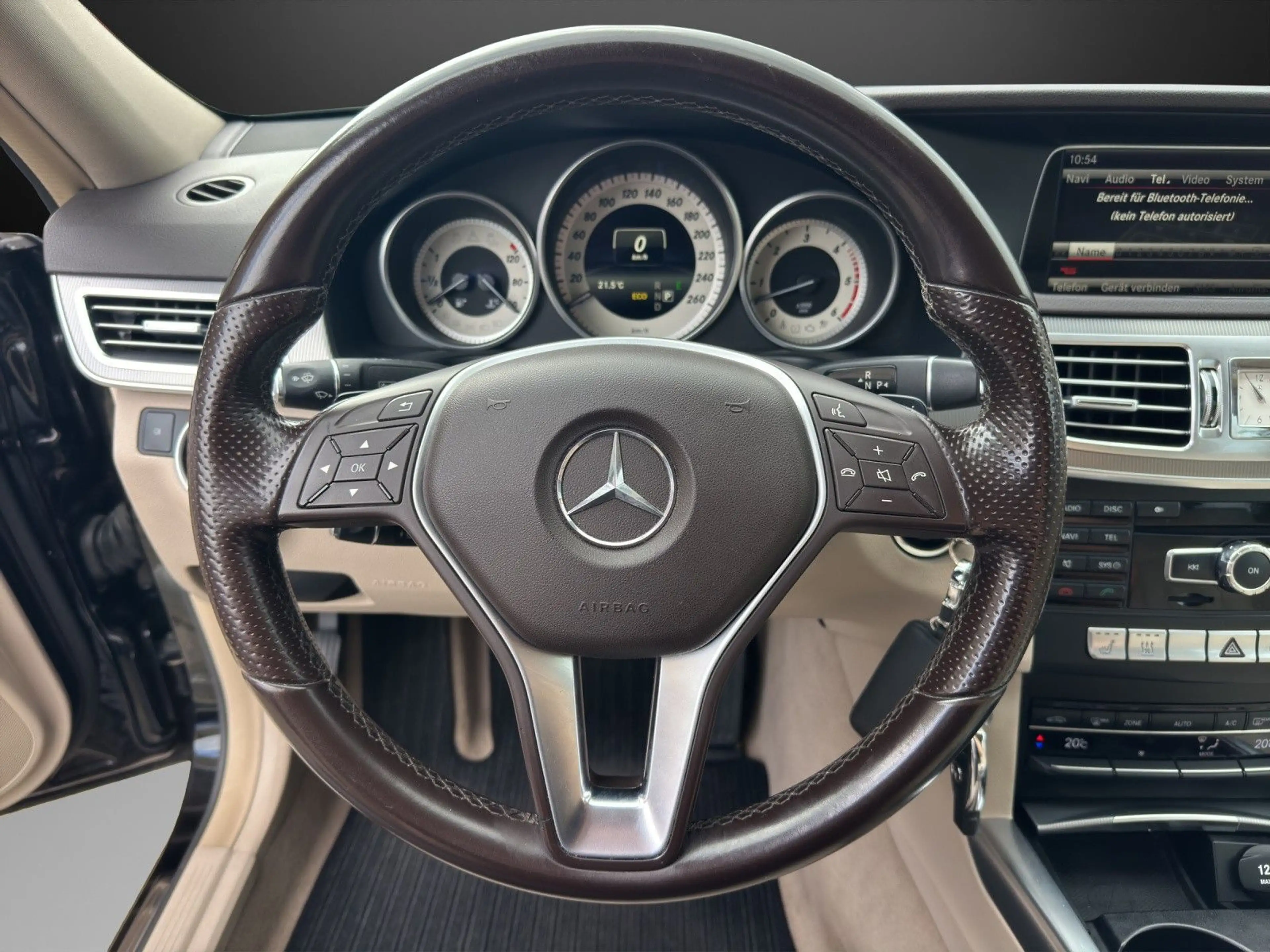 Mercedes-Benz E 350 E Limousine BlueTec*Avantgarde*Vollleder — photo 11