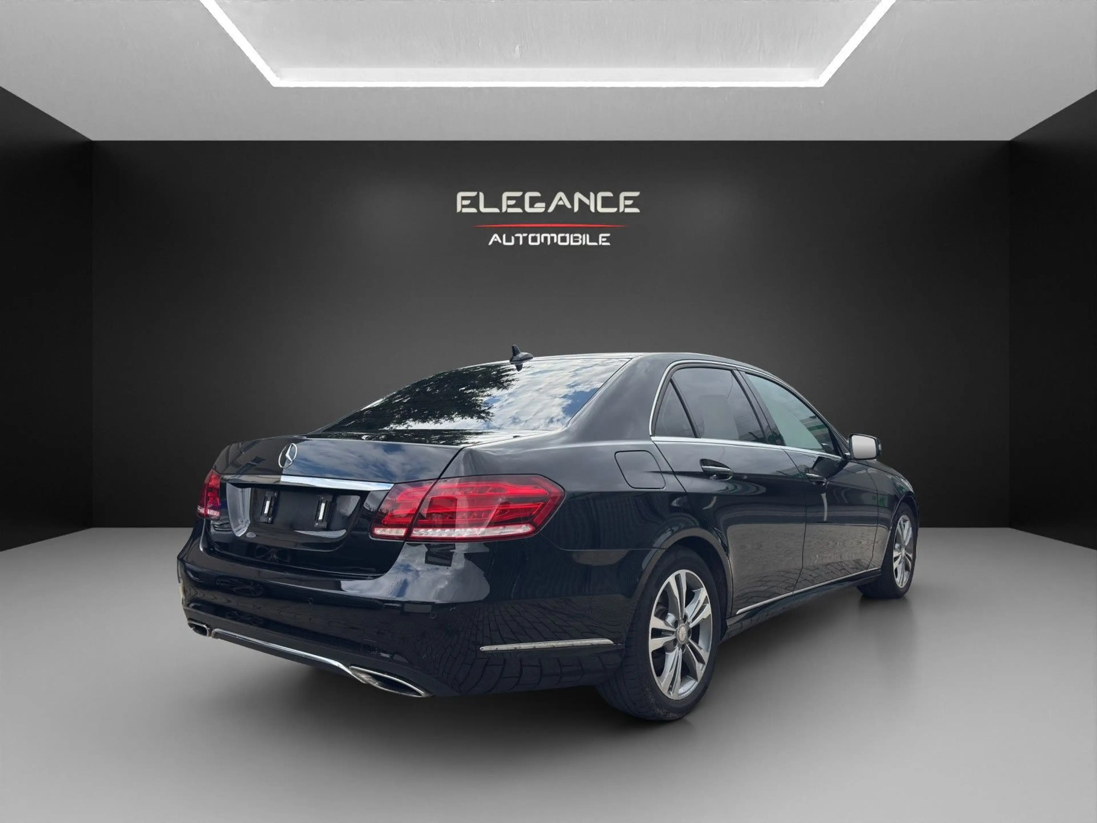 Mercedes-Benz E 350 E Limousine BlueTec*Avantgarde*Vollleder — photo 5