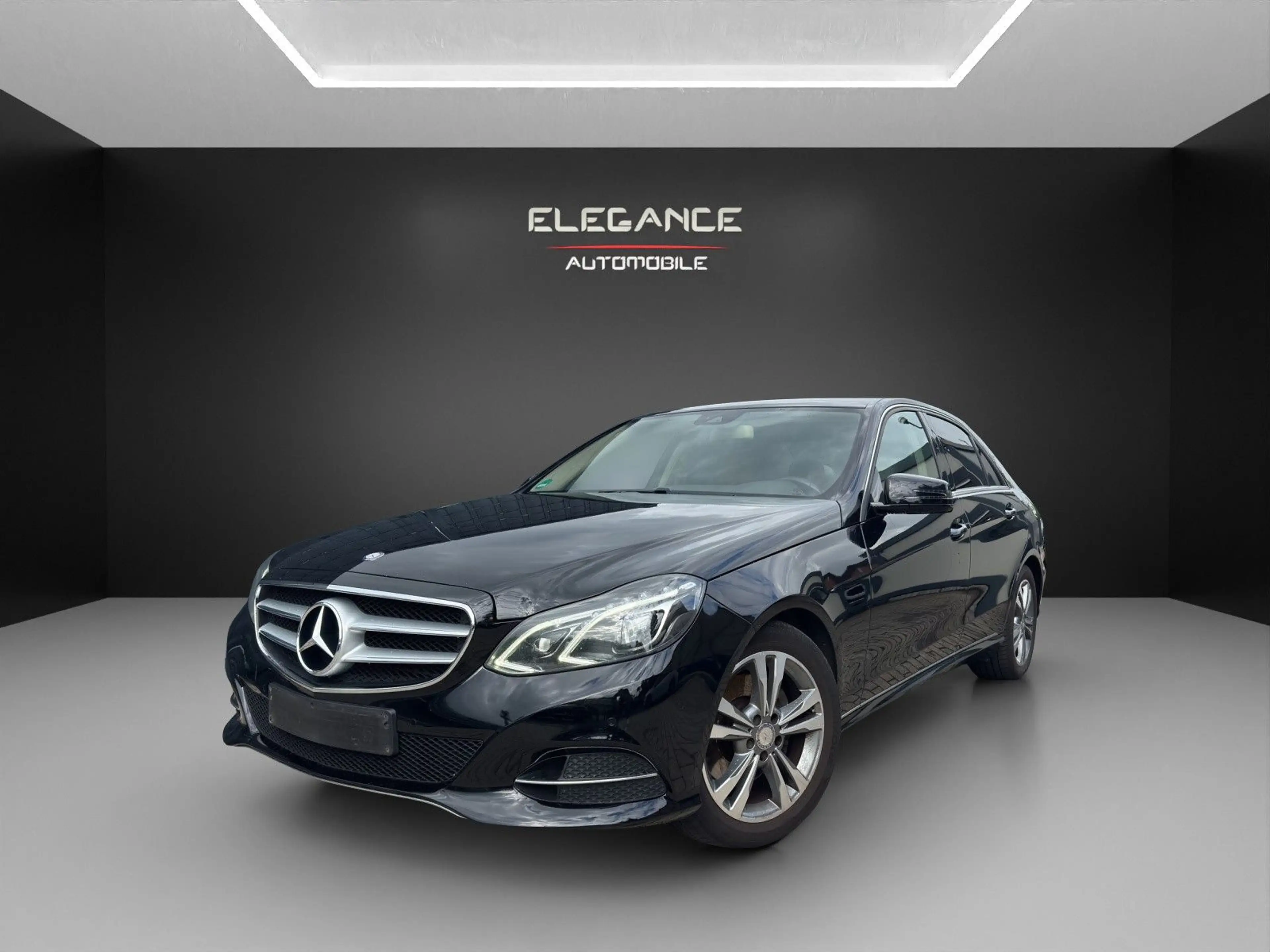 Mercedes-Benz E 350 E Limousine BlueTec*Avantgarde*Vollleder
