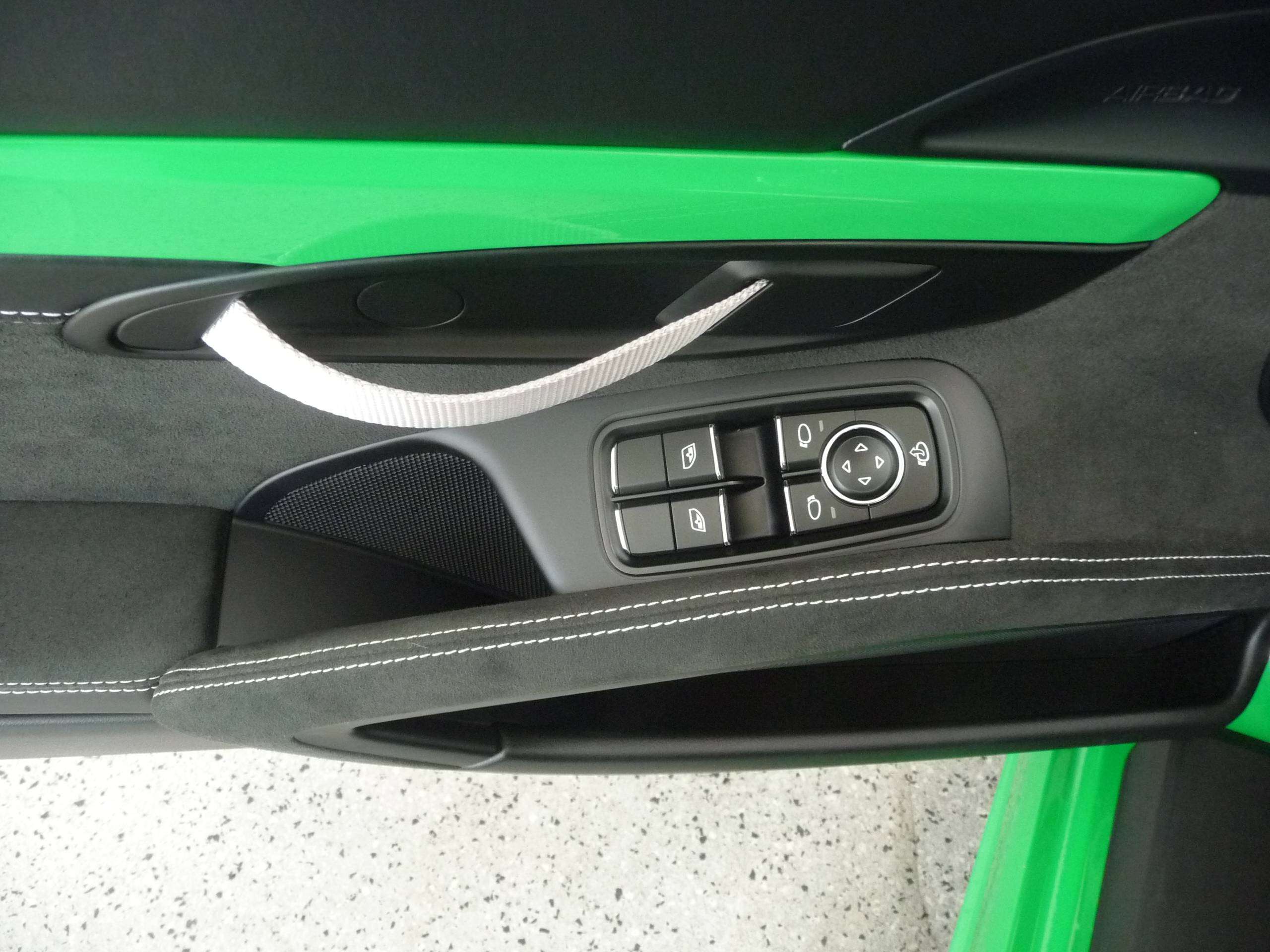 2022 Porsche Boxster 718 Spyder