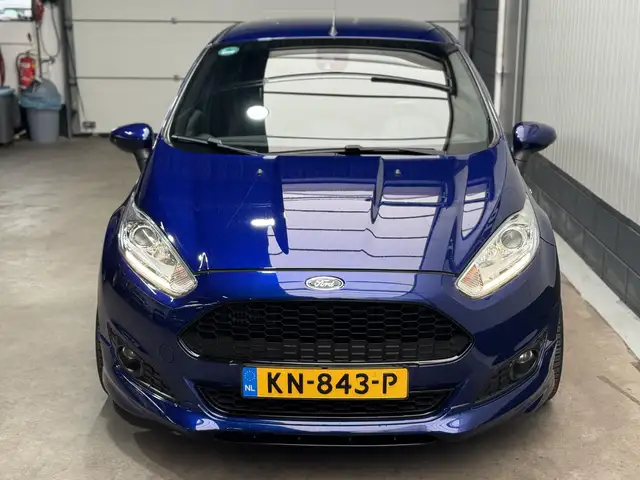Ford Fiesta view 2