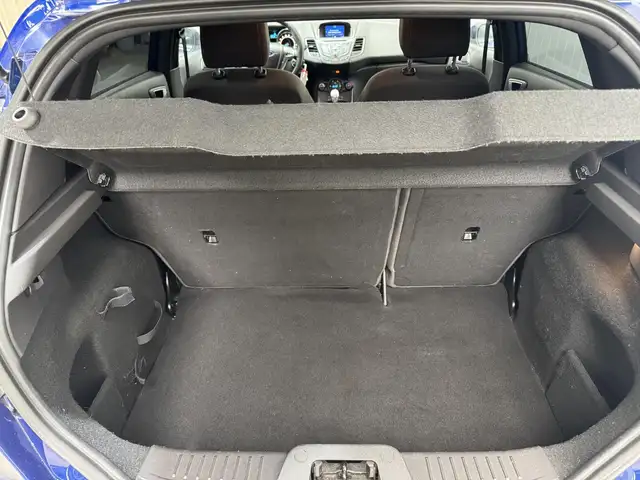 Ford Fiesta view 9