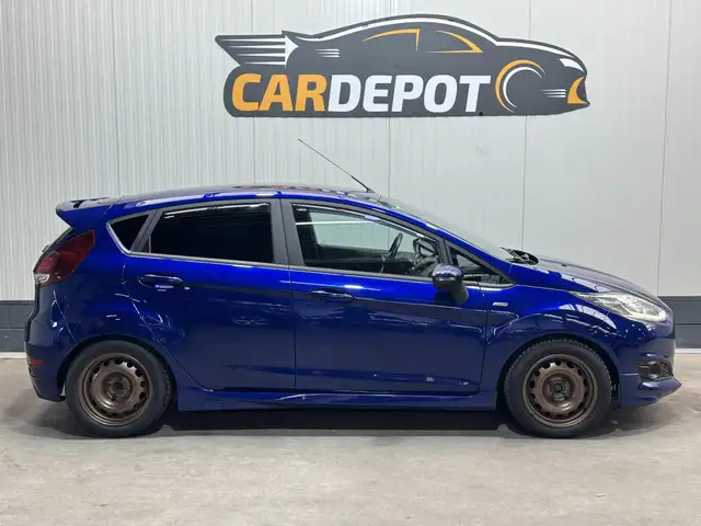 Ford Fiesta view 4