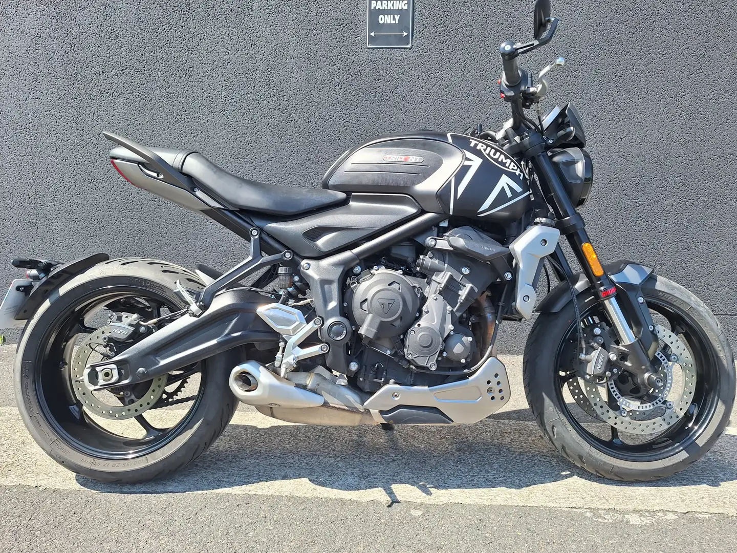 Triumph Trident 660 - 1