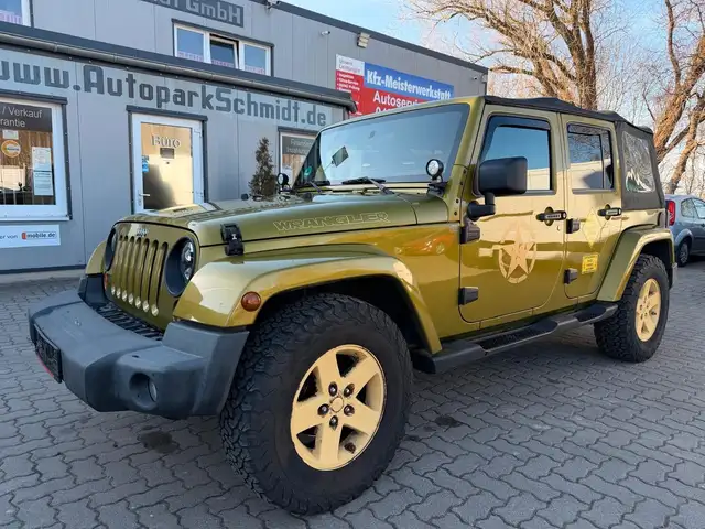 Jeep Wrangler AHK°AUTOM°KLIMA°TEMP°ZR-GEWECHSELT°TÜV!
