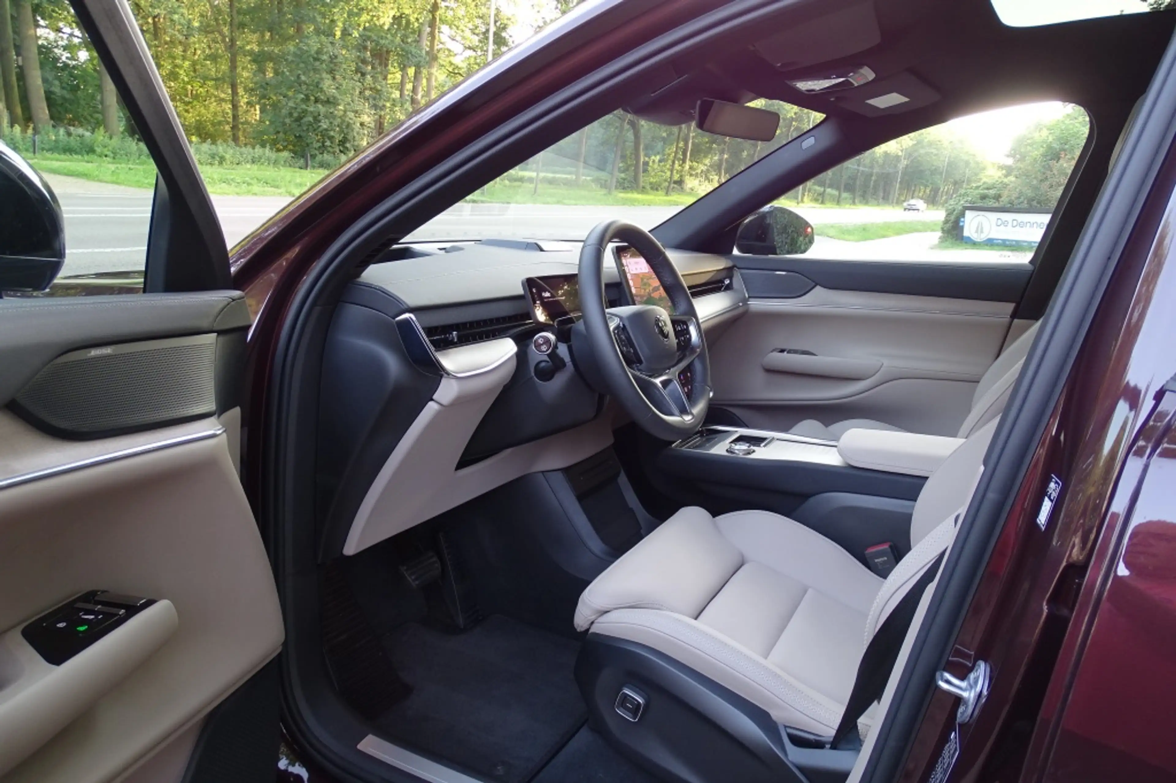 Volvo EX90 TM Ultra 7p 111 kWh Panoramadak BOSE AUDIO 360 CAM — photo 7