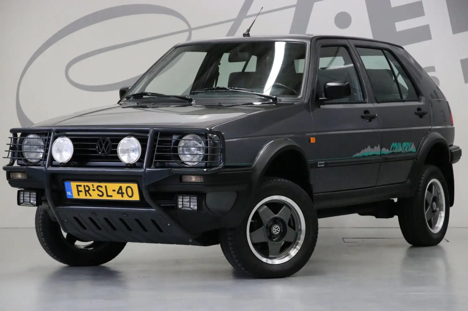 Volkswagen Golf 1.8 CL Syncro Country 75KW GKAT Szürke - 1