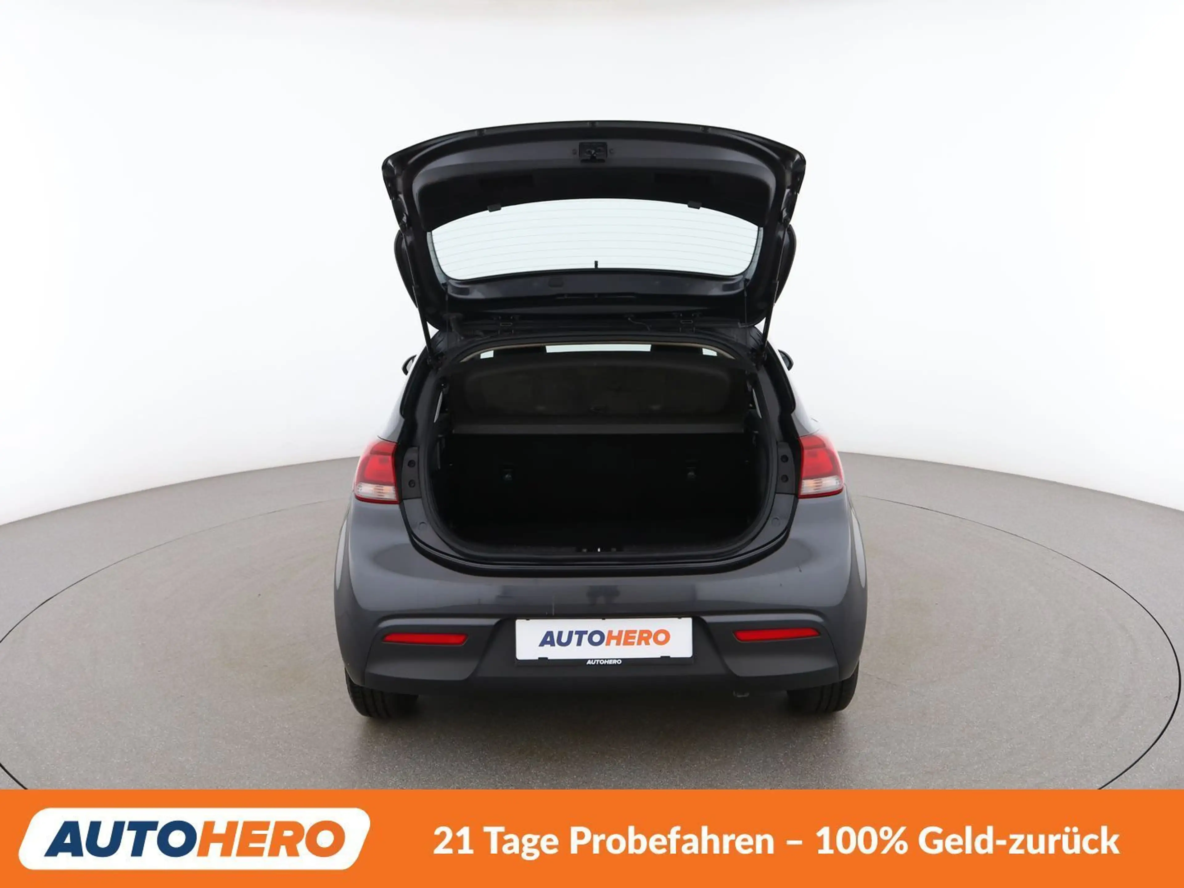Kia Rio 1.2 Titan — photo 16