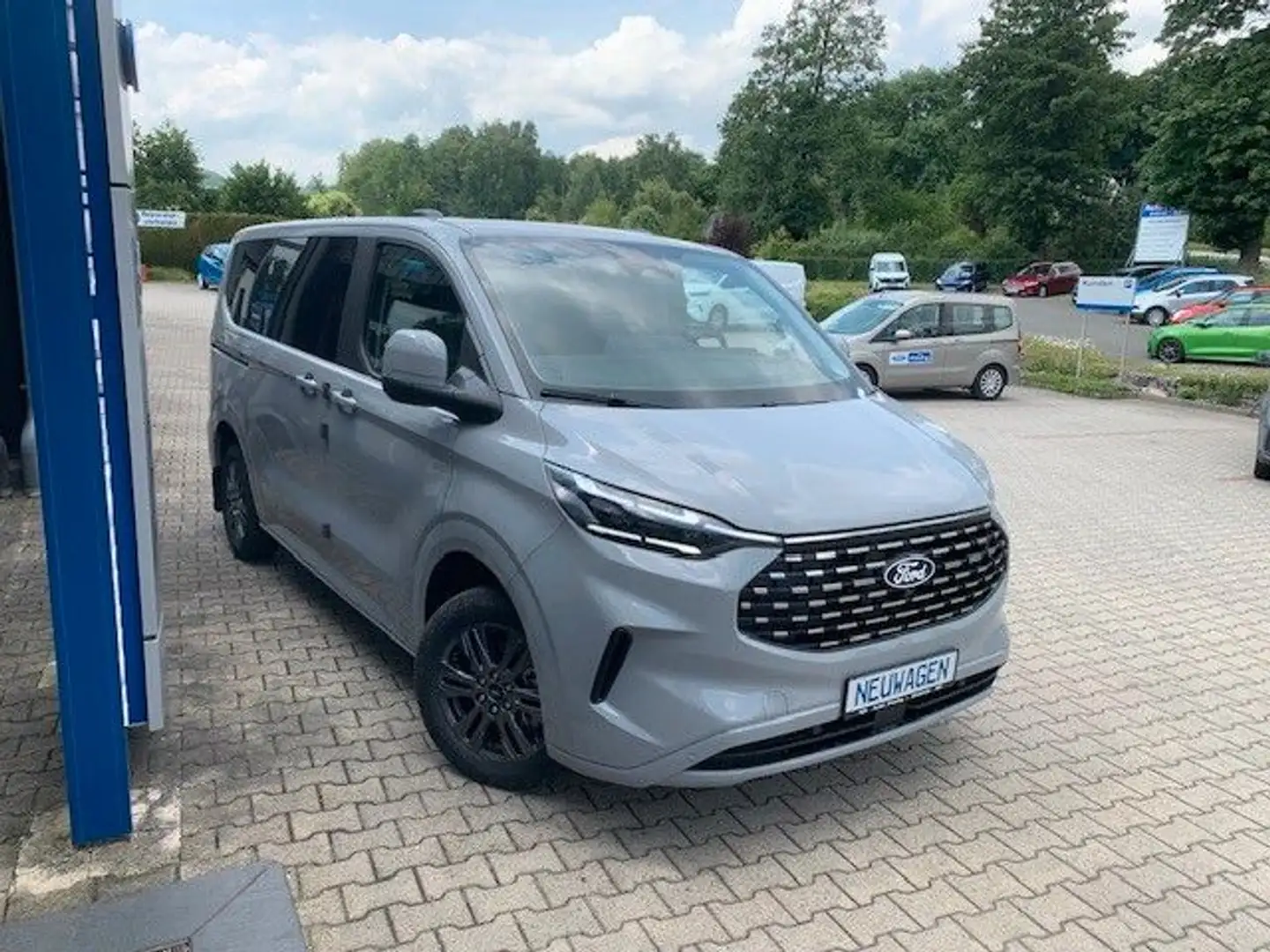 Ford Tourneo Custom AHZV Matrix LED Grau - 2