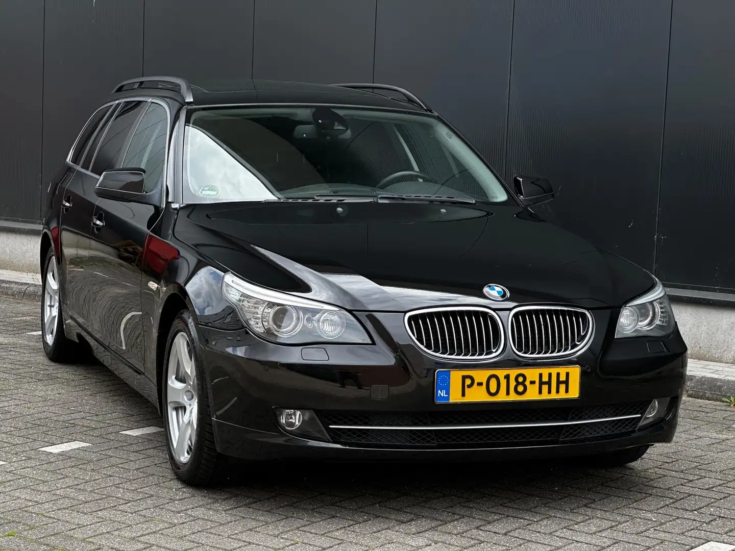 BMW 525 5-serie Touring 525i High Executive AUTOMAAT SOFTC Negro - 2