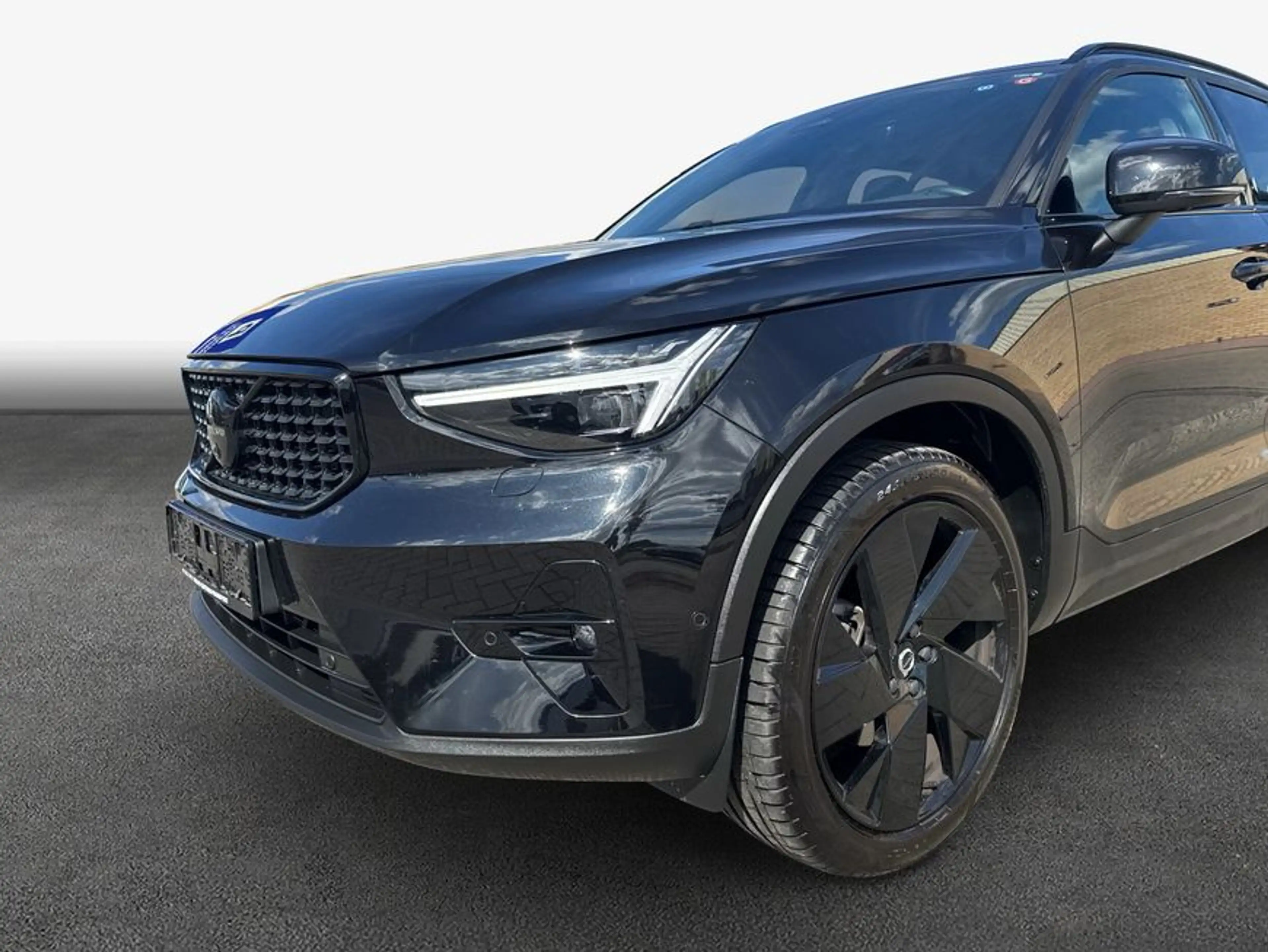 Volvo XC40 XC40 B3 B DKG Plus Black Edition — photo 6