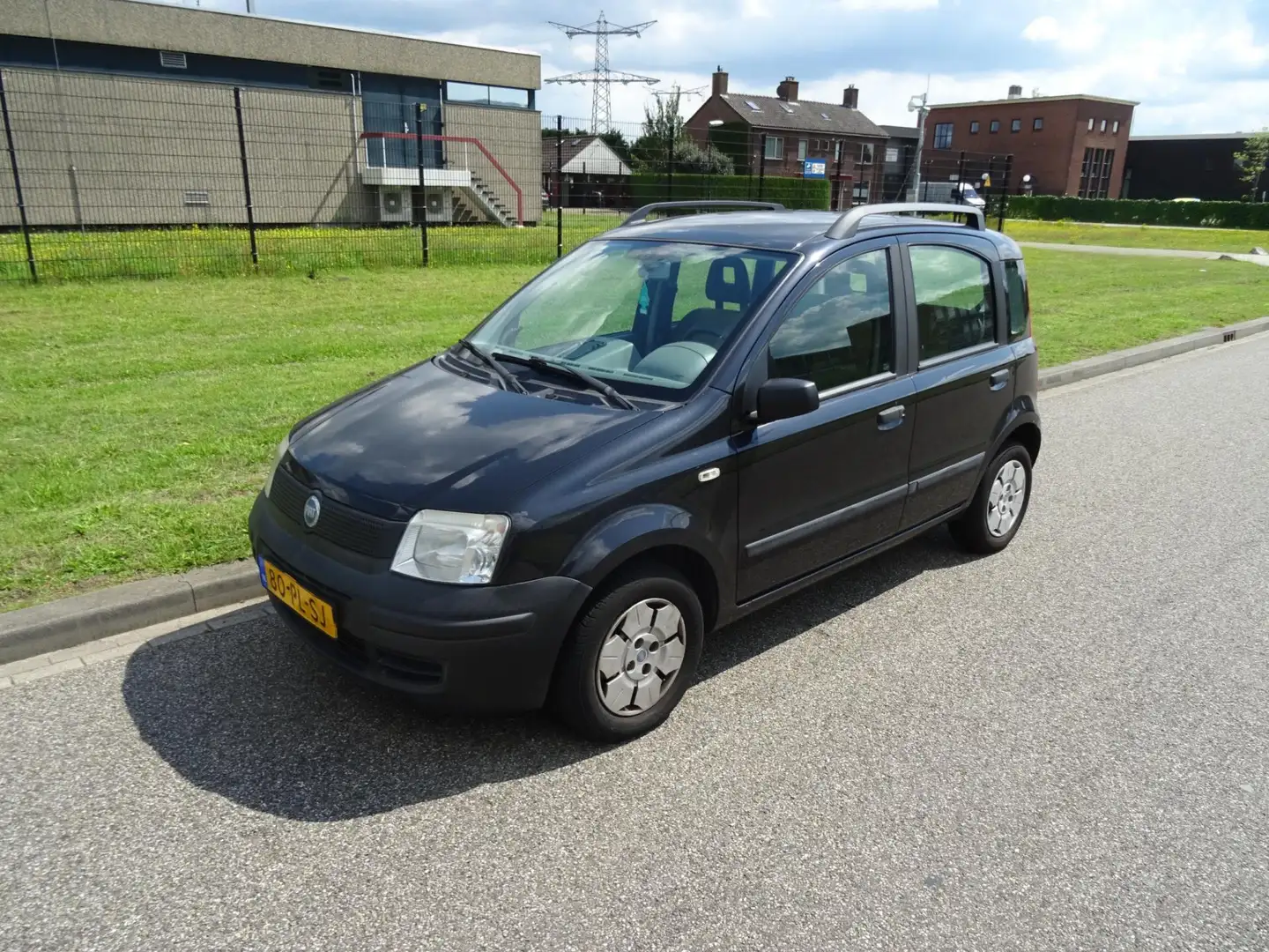 Fiat Panda 1.1 Active Plus Zwart - 1