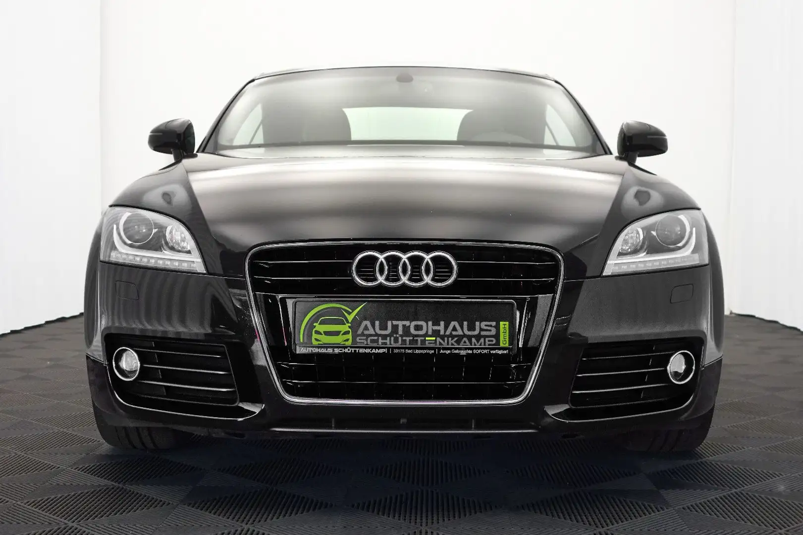 Audi TT 2.0 TFSI Coupe Aut. Bi-XENON+NAVI+BLUET+LEDER - 2