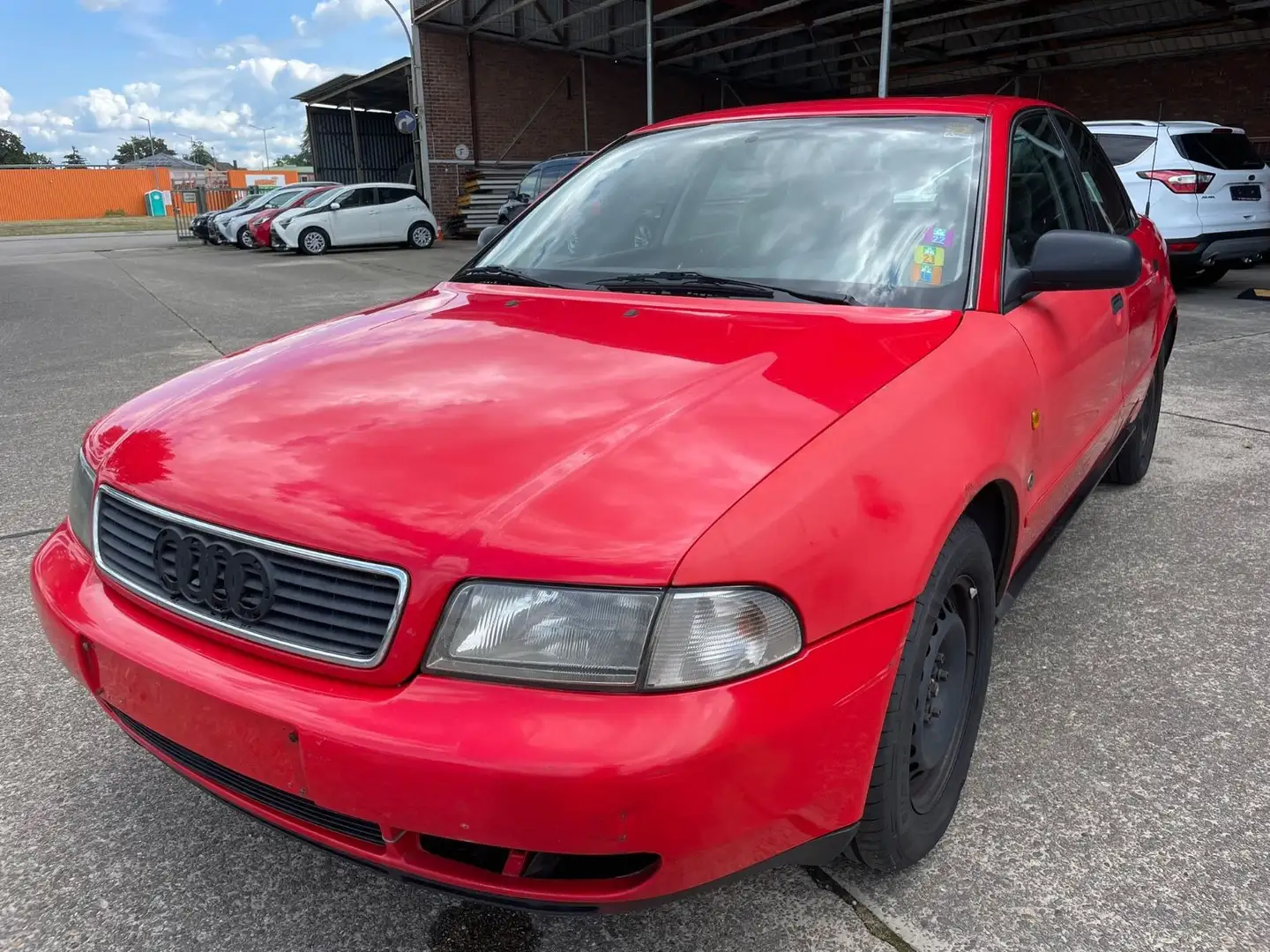 Audi A4 1.9 TDI/ S-Dach/El.Fenster/Servo Rouge - 1