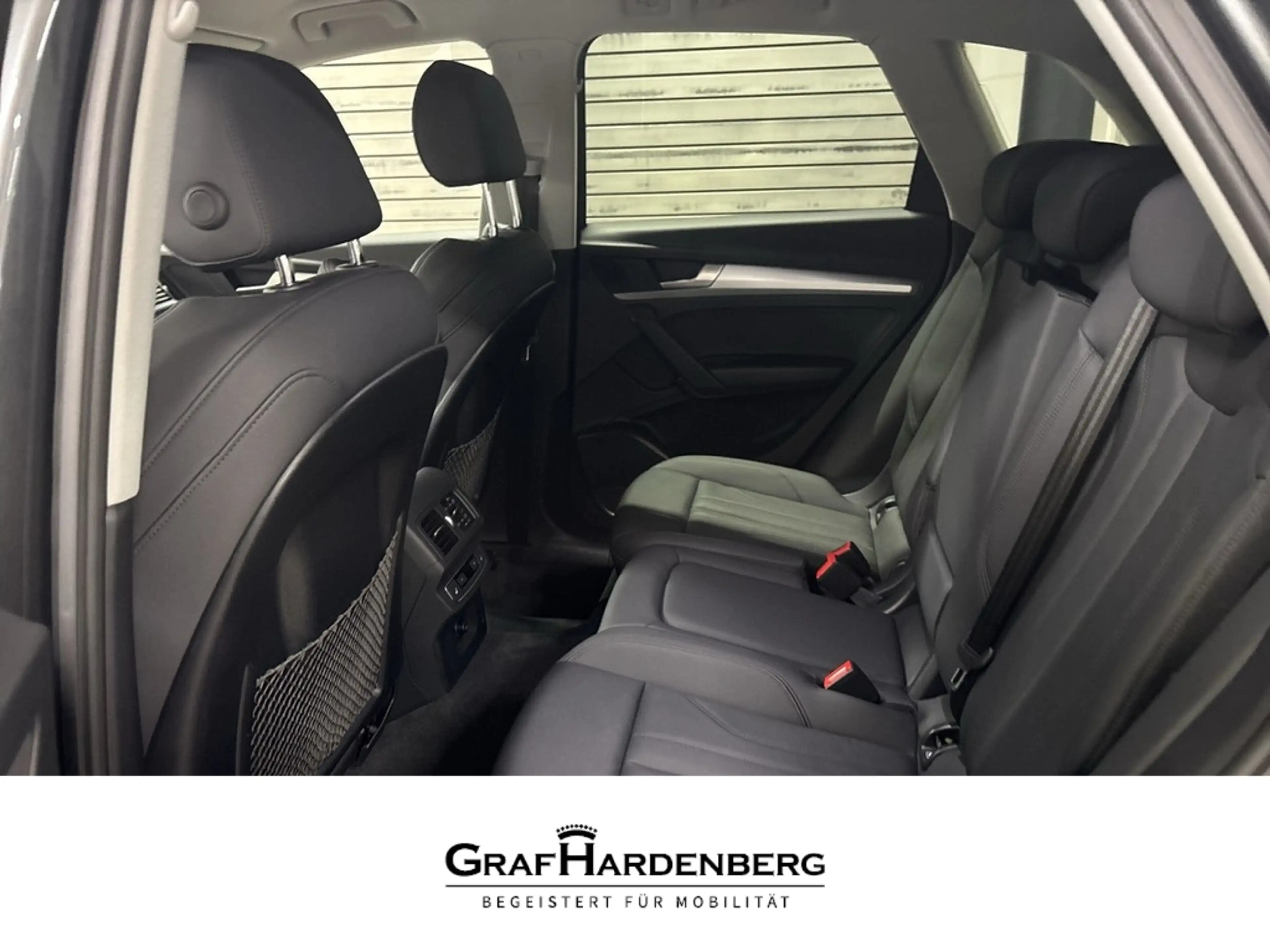Audi Q5 2.0 EU6d 40 TDI quattro S line Virt. Cockpit LED N — photo 6