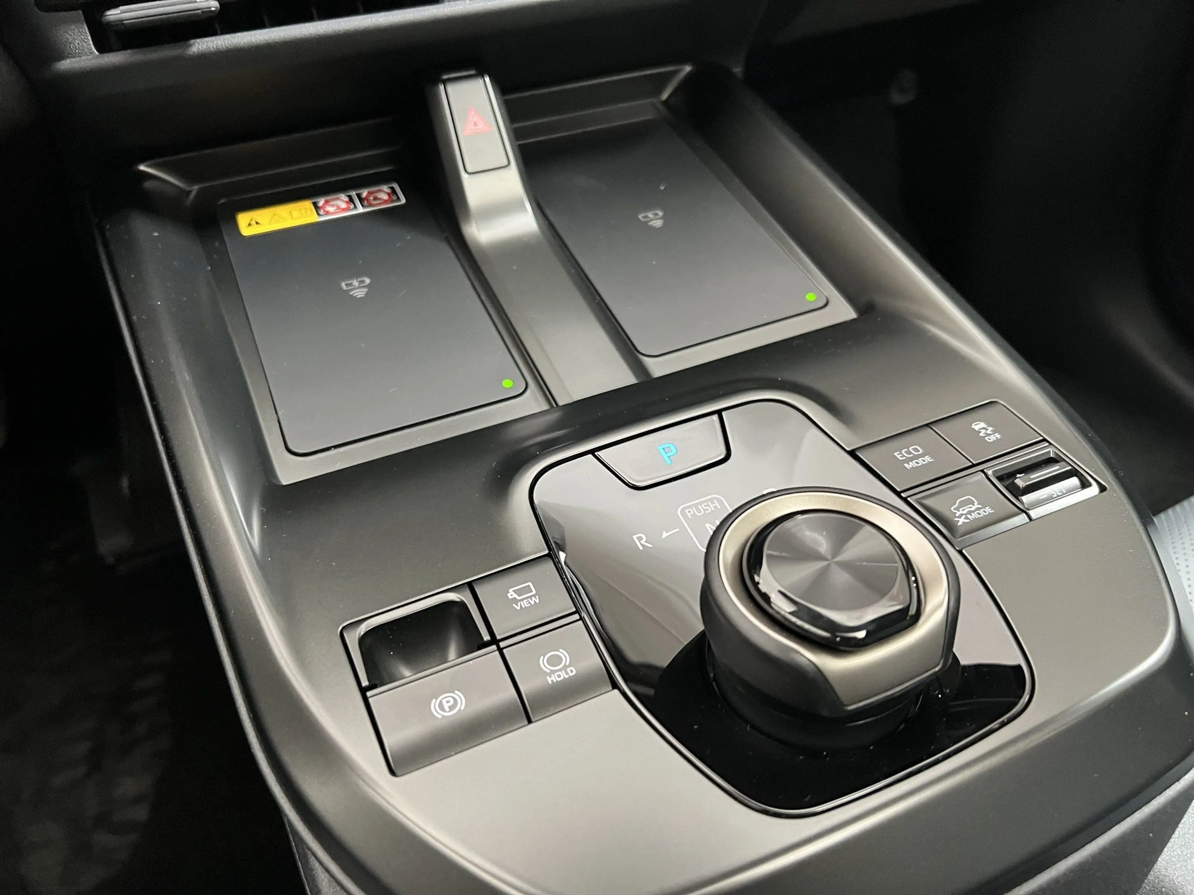 Toyota bZ4X Lounge + Stylepaket — photo 13