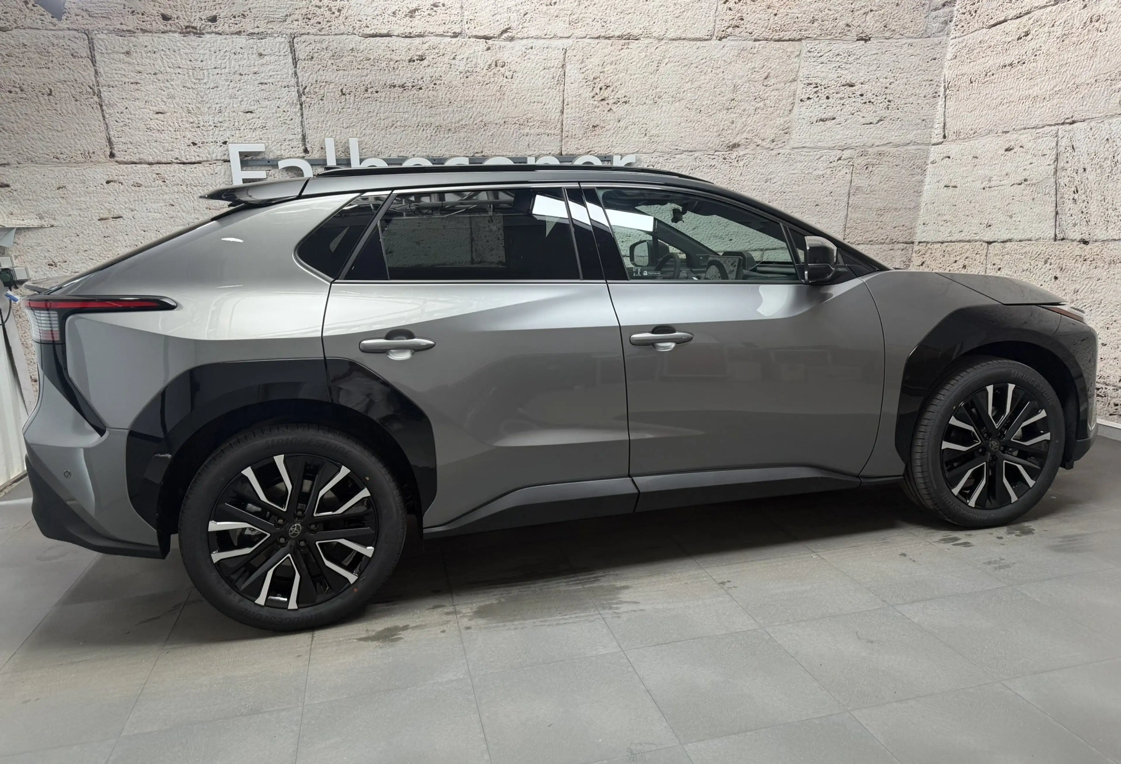 Toyota bZ4X Lounge + Stylepaket — photo 5
