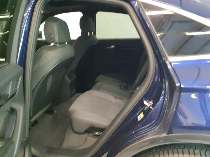 Audi Q5 50 TDI Tiptr. S Line Navi+Matrix+Pano+AHK+R-Kam+SH — photo 9