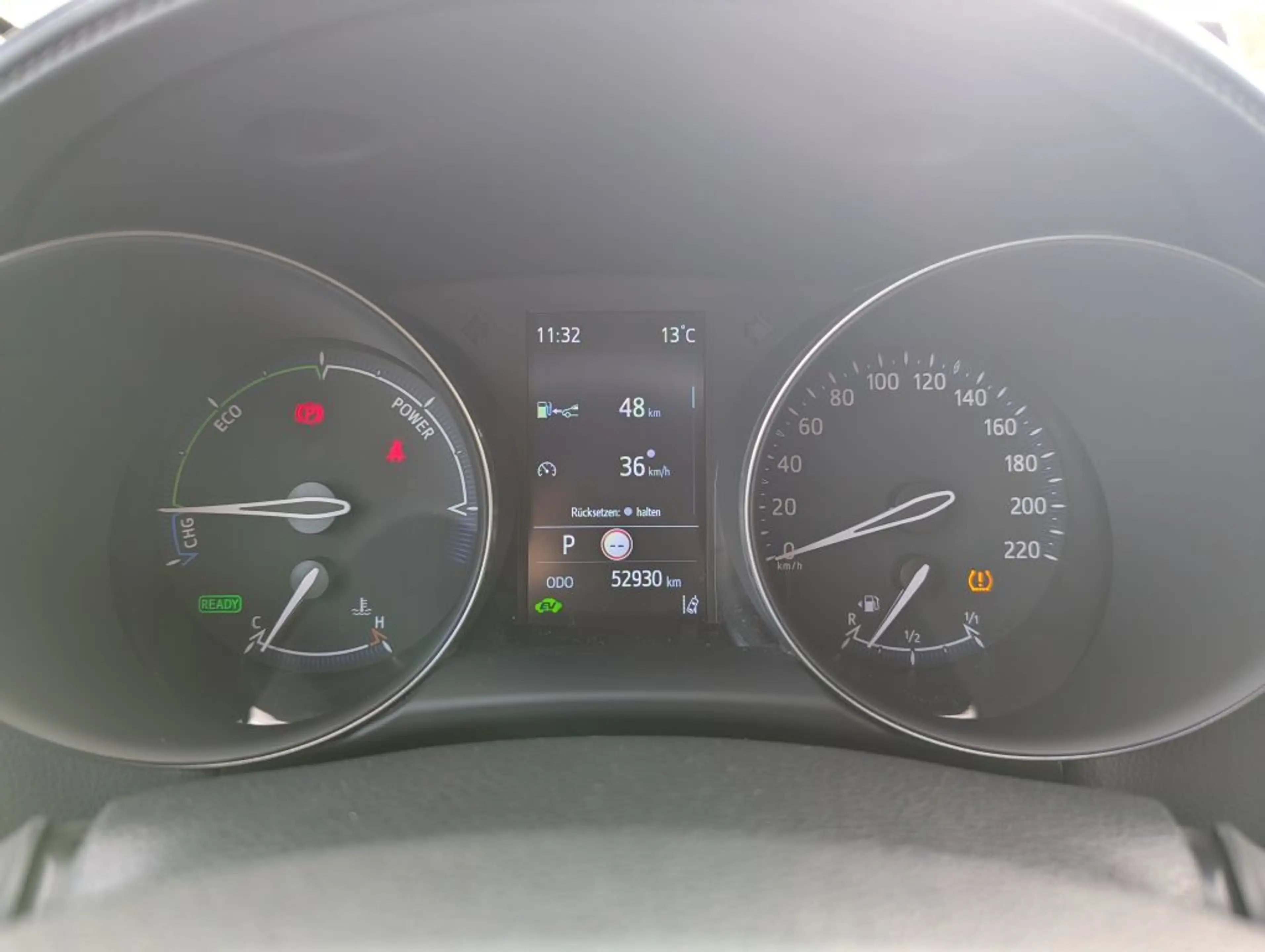 Toyota C-HR 2.0 Hybrid Team Deutschland — photo 9