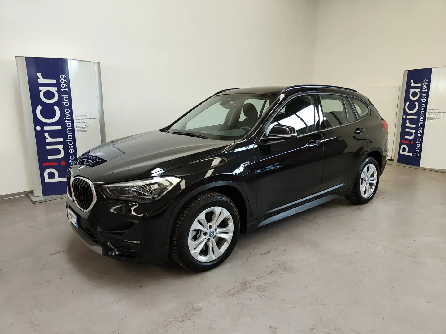 BMW X1 xDrive25e Hybrid Plug In auto Cruise Navi Fari LED Noir - 1