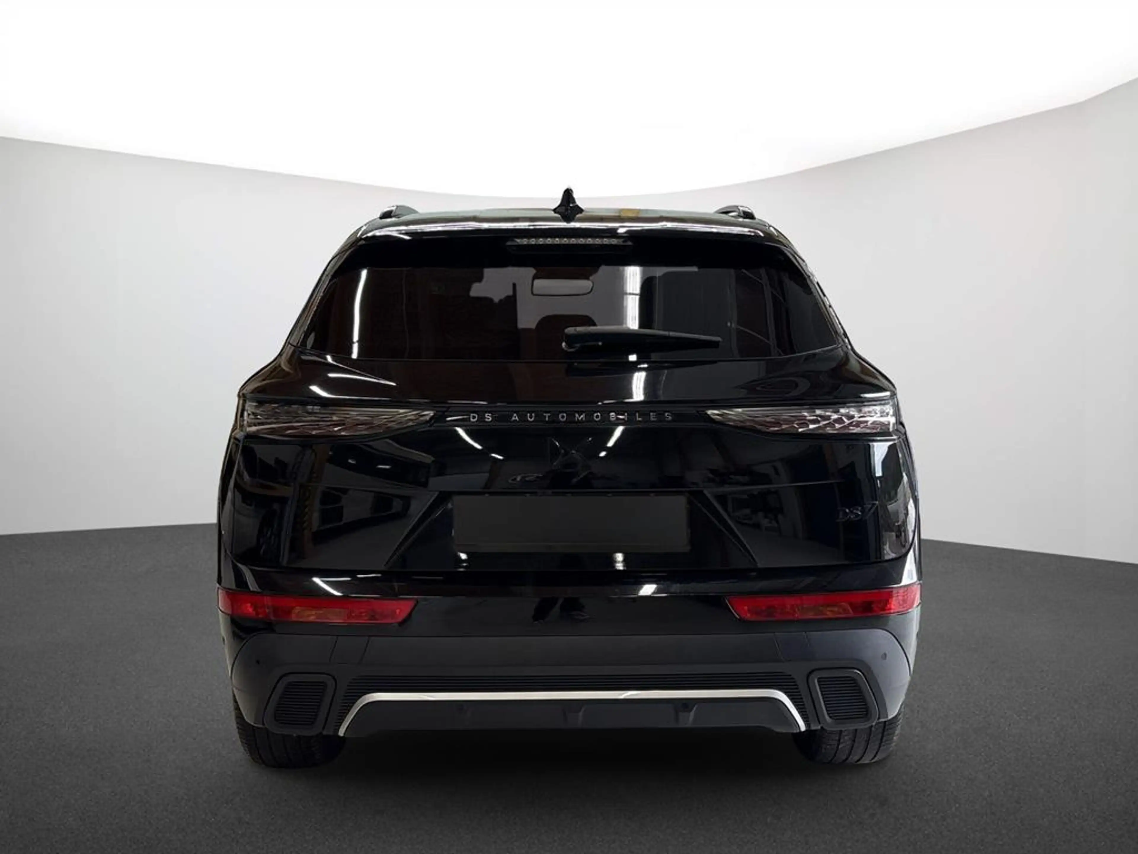 DS Automobiles DS 7 DS 7 PERFORMANCE LINE + BlueHDI 130 — photo 3
