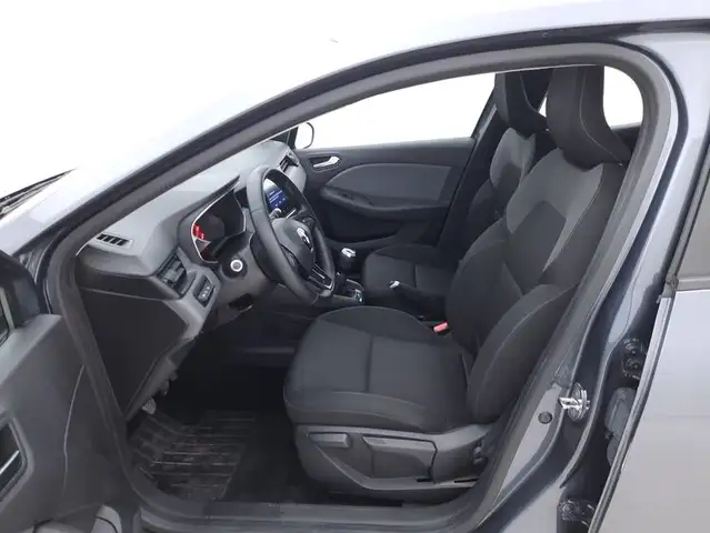 Renault Clio view 10
