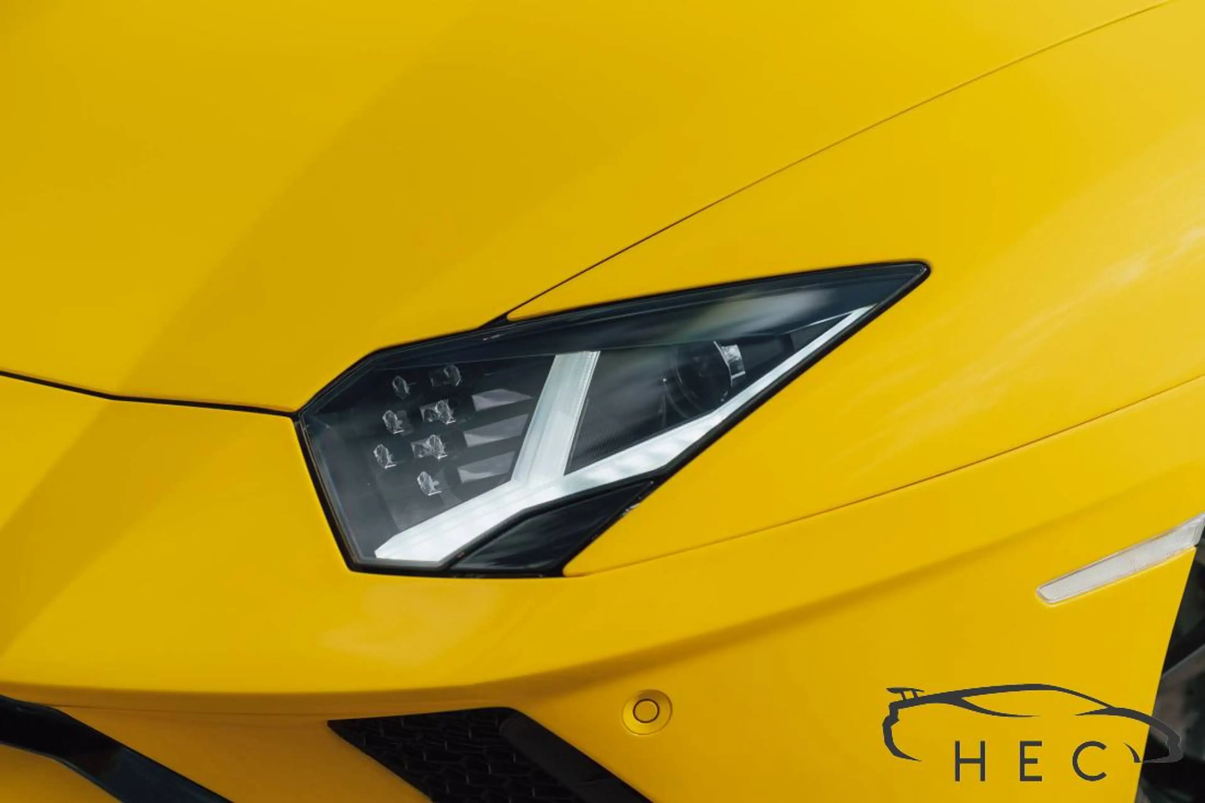 Lamborghini Aventador S 6.5 V12 — photo 2