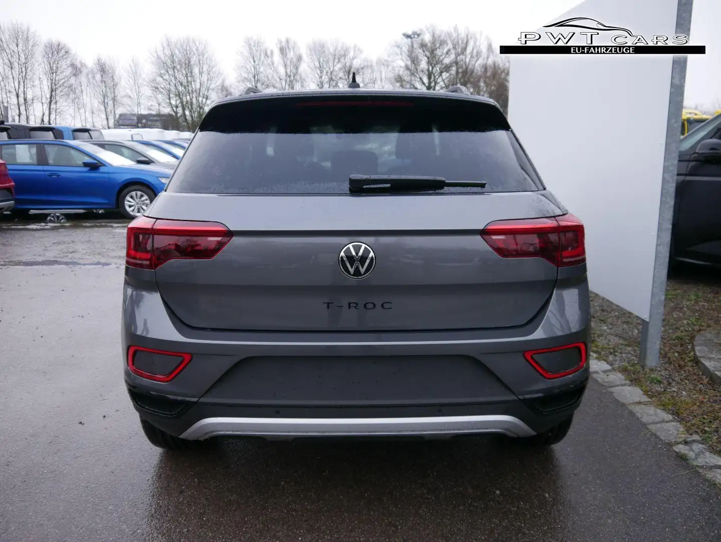 Volkswagen T-Roc Style Black 1,5 TSI DSG *ACC*NAVI*PDC*AHK*LED*K... Grau - 2