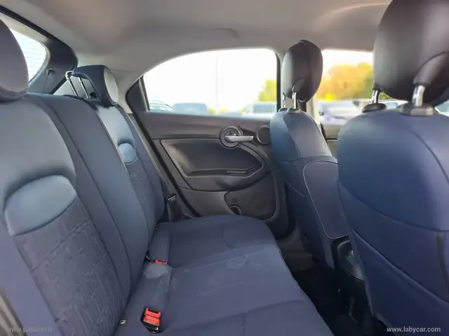 Fiat 500x view 11