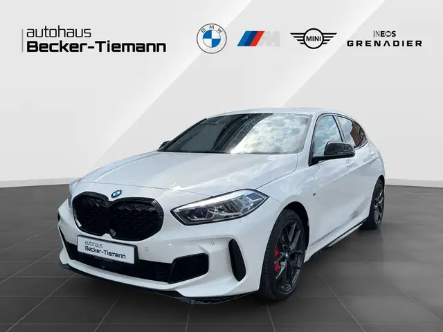 BMW M1 35i xDrive |M Performance |18 Zoll | Shadow Line|