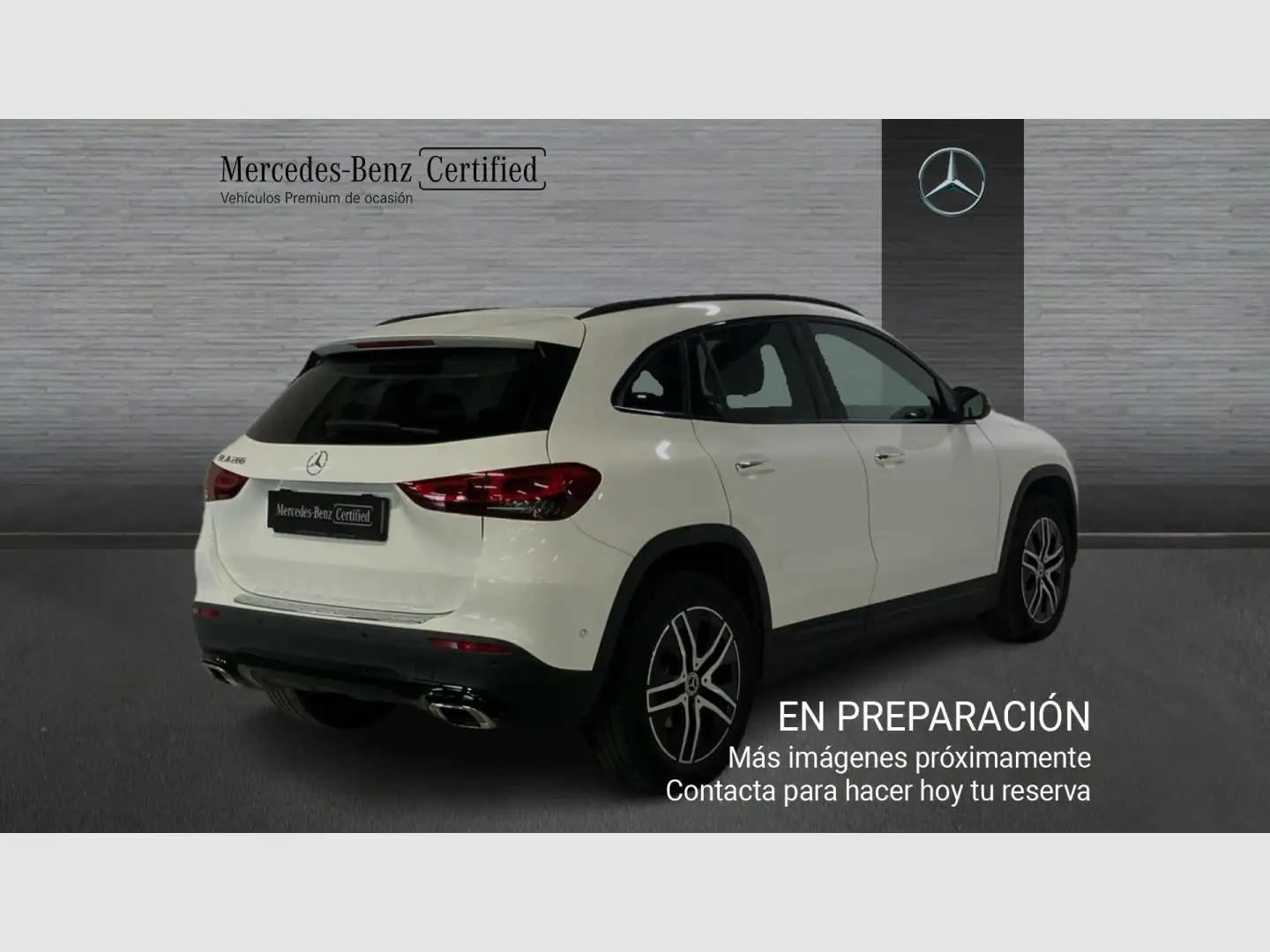 Mercedes-Benz GLA 200 - 2