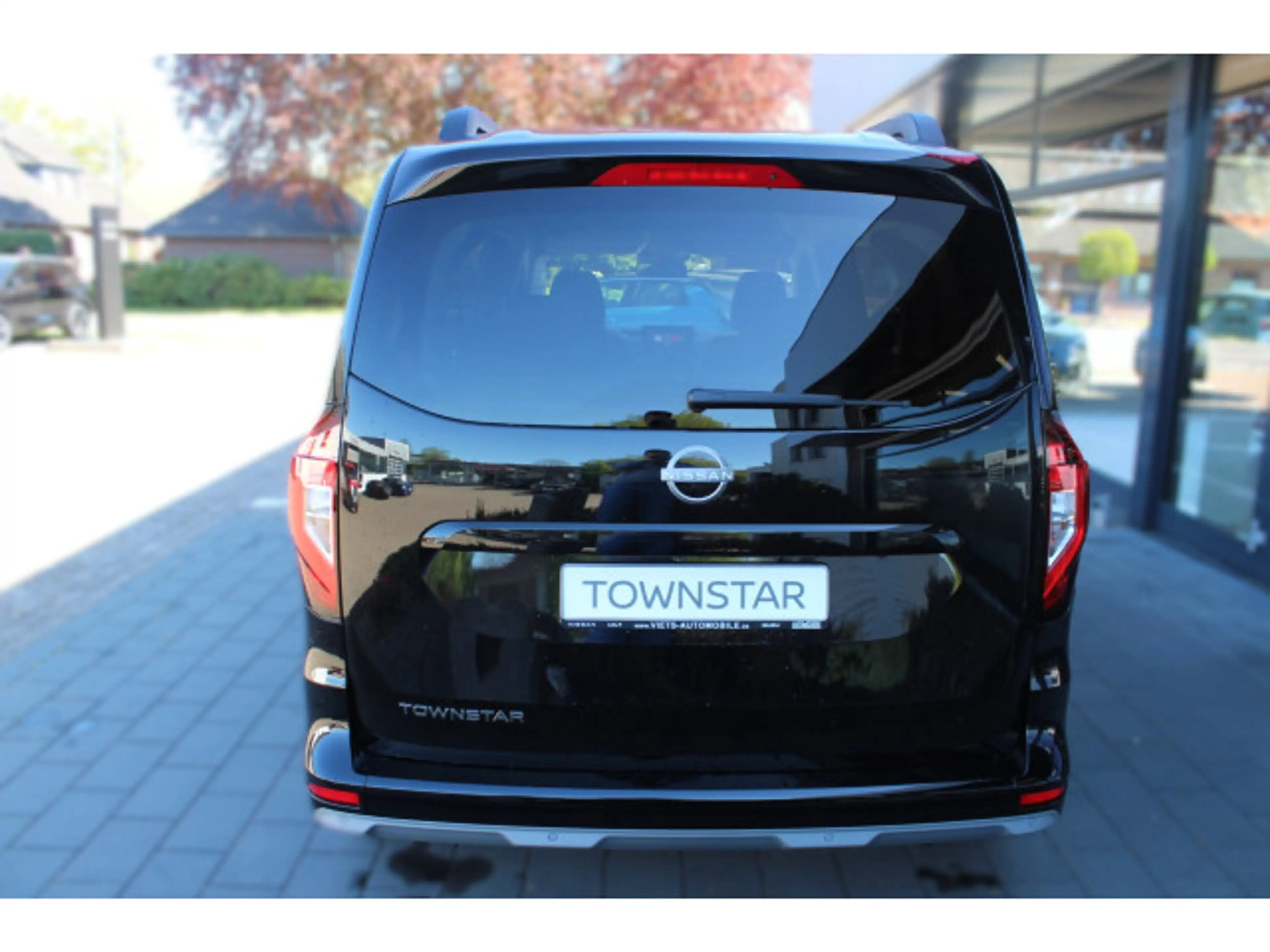 Nissan Townstar Kombi L2 1.3 DIG-T 130 Tekna Automatik — photo 6