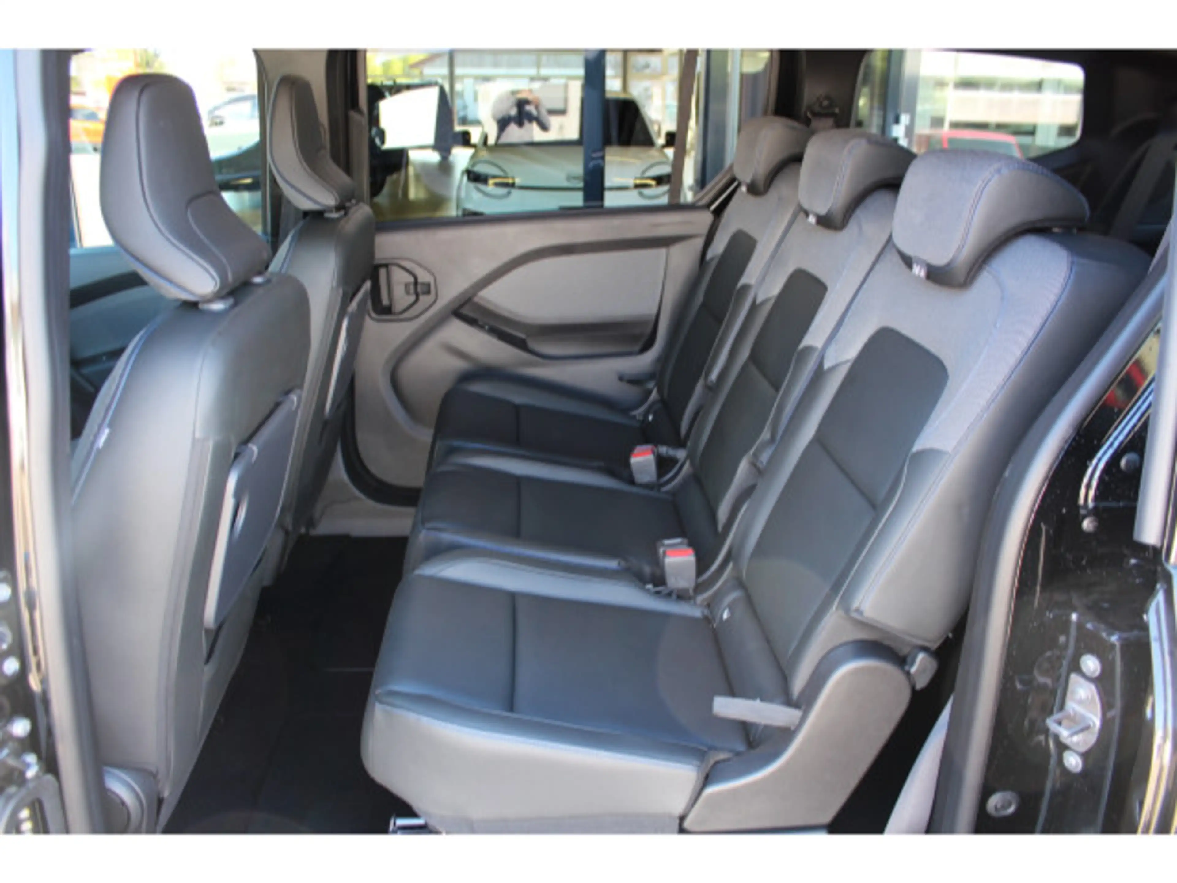 Nissan Townstar Kombi L2 1.3 DIG-T 130 Tekna Automatik — photo 14