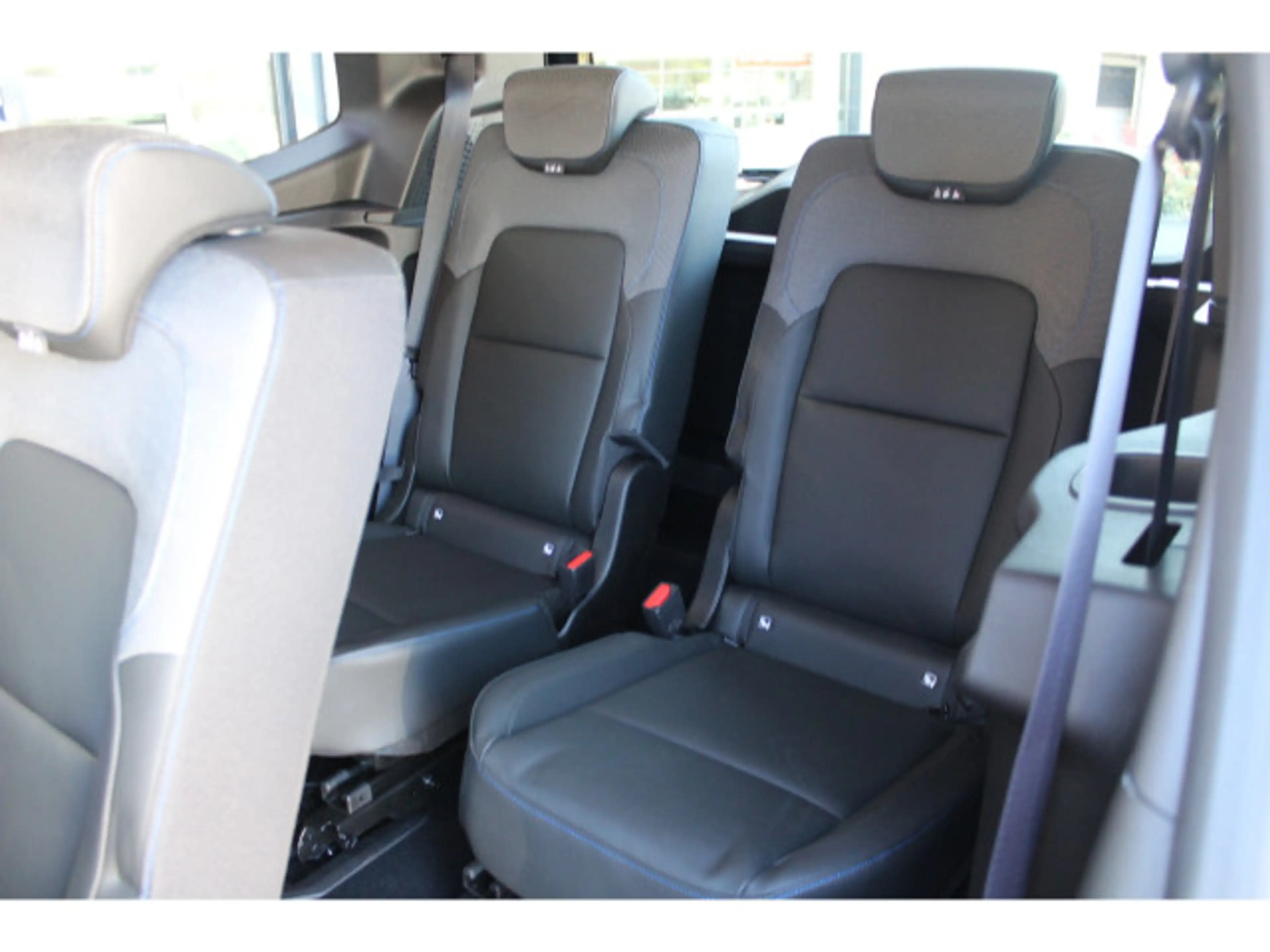 Nissan Townstar Kombi L2 1.3 DIG-T 130 Tekna Automatik — photo 15