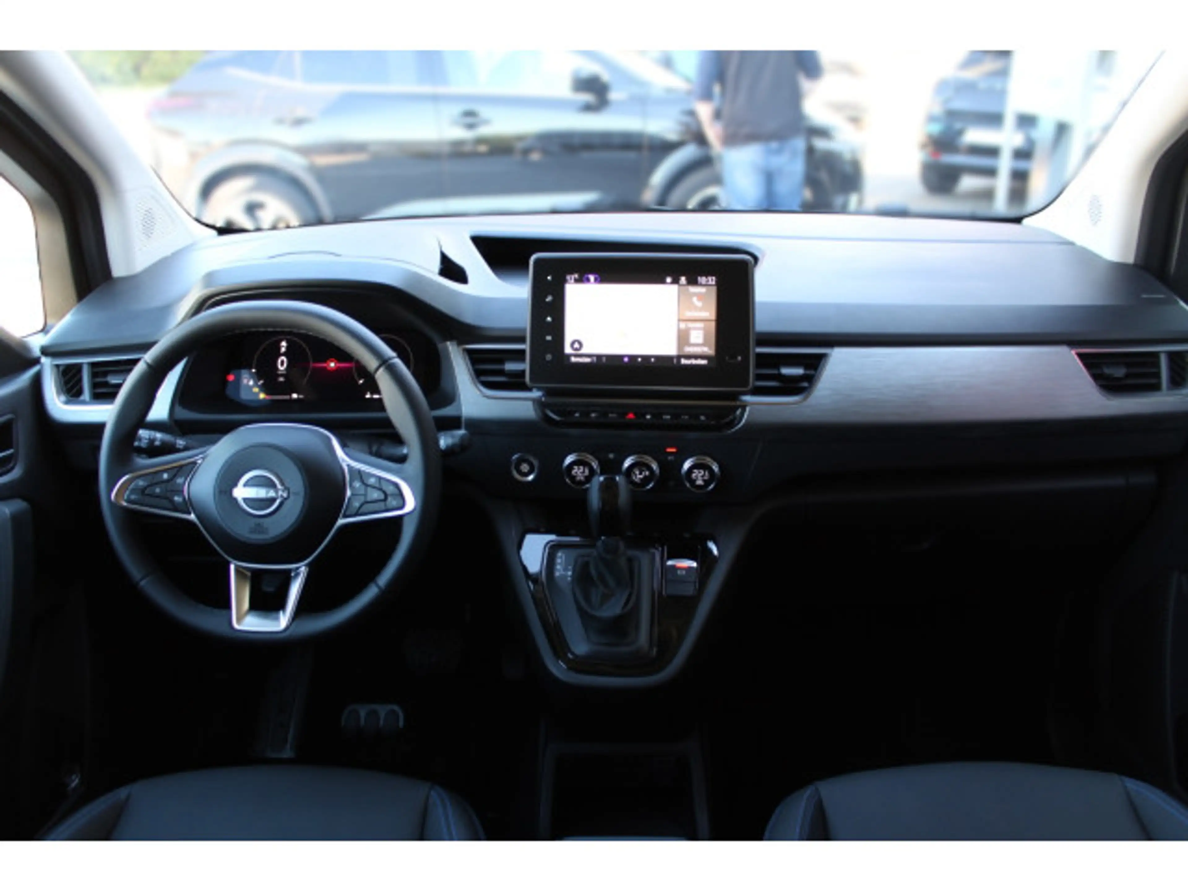 Nissan Townstar Kombi L2 1.3 DIG-T 130 Tekna Automatik — photo 8