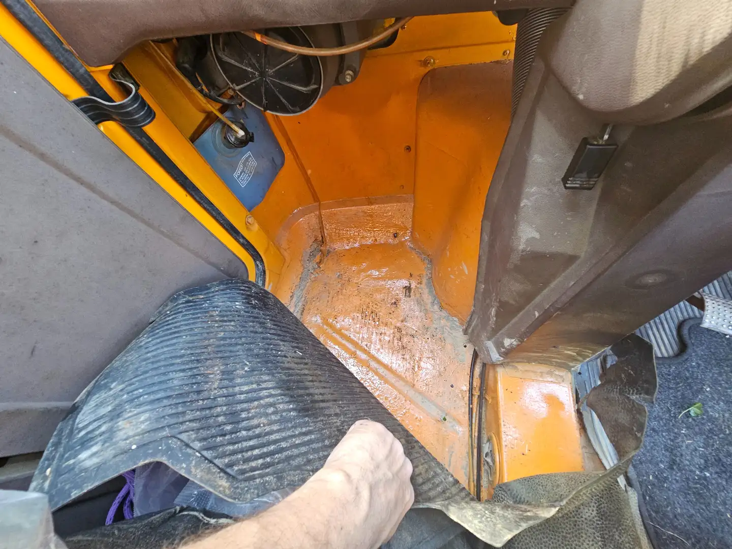 Piaggio Ape P602 Portocaliu - 2